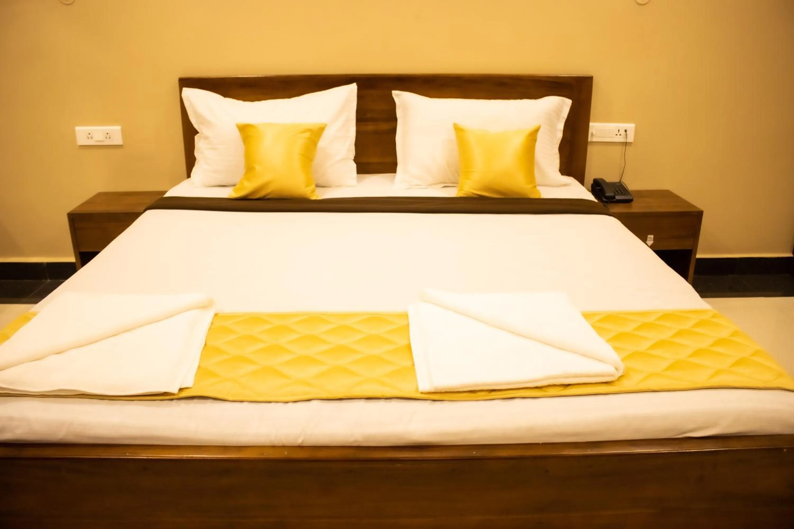 Bed in Faiz Residency