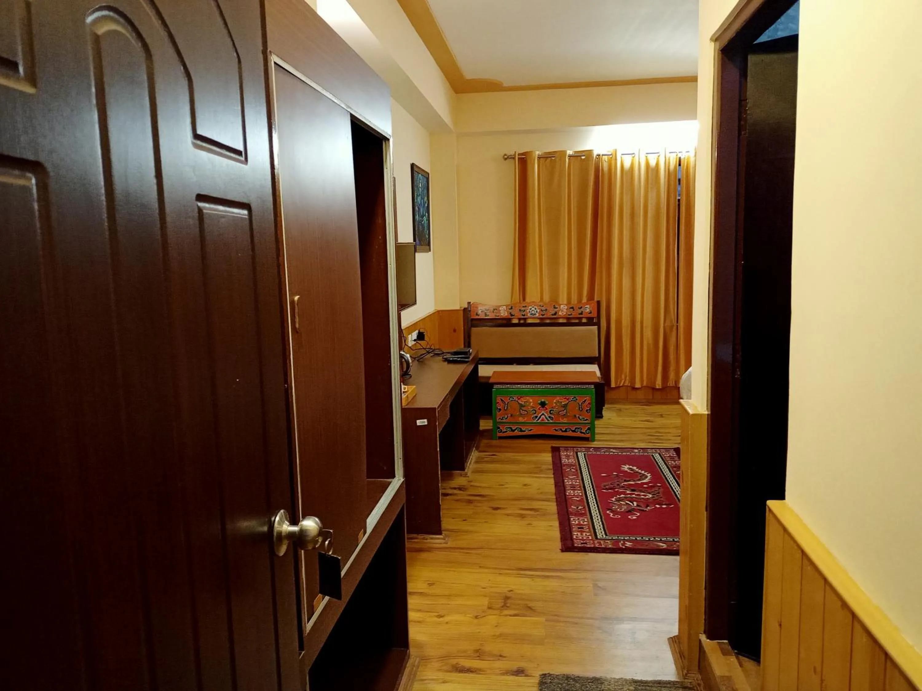 Seating area in Le Coxy Resort Lachung