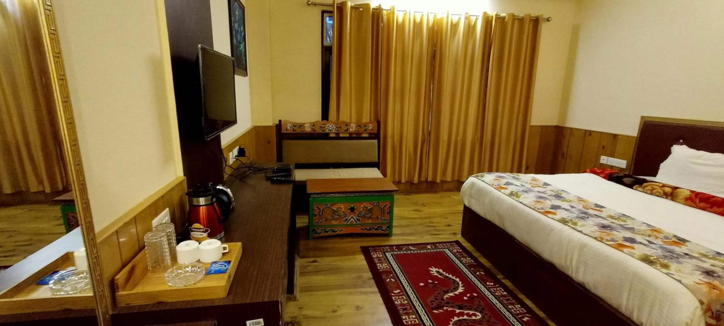 Photo of the whole room in Le Coxy Resort Lachung