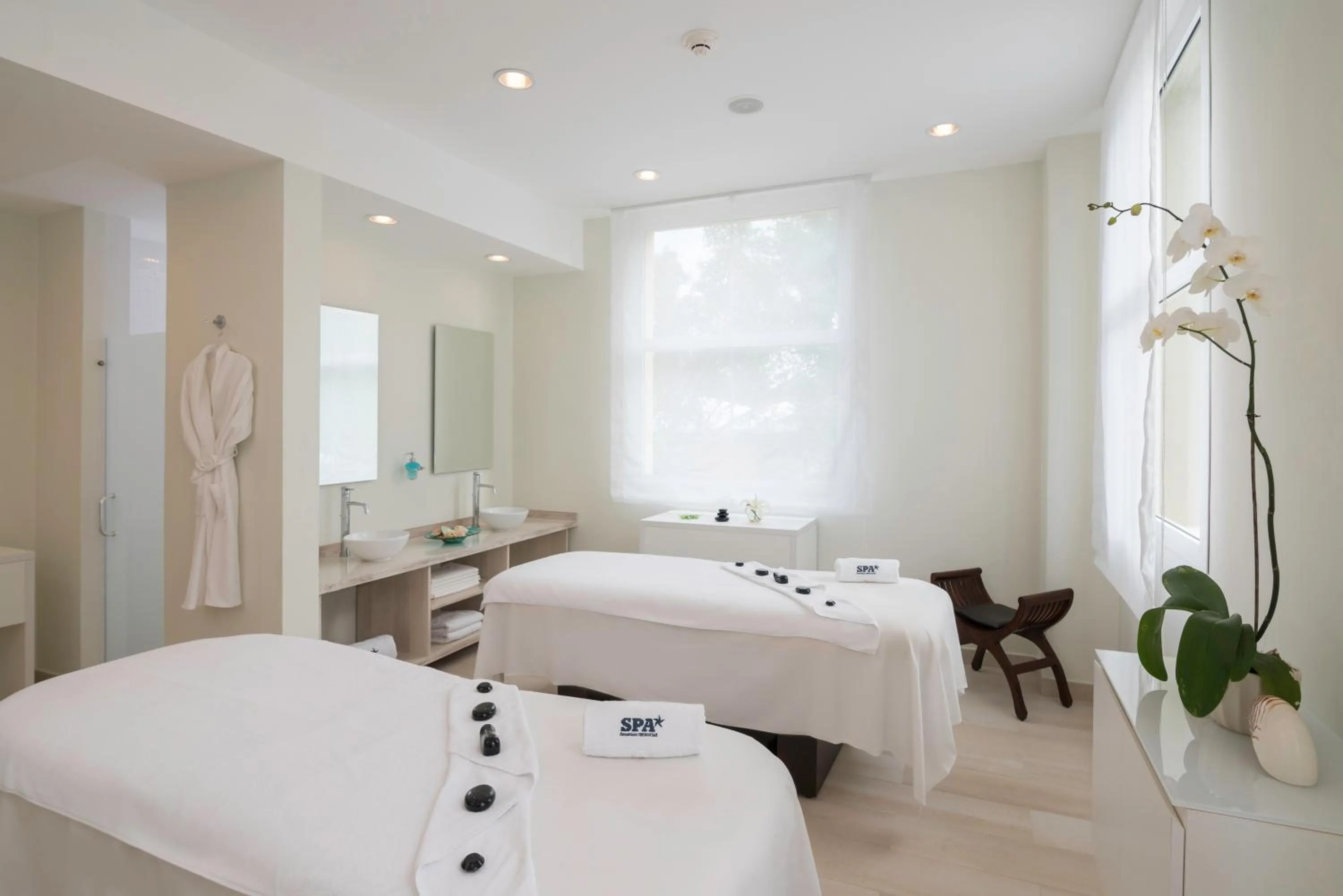 Spa and wellness centre/facilities, Bed in Iberostar Waves Dominicana - All Inclusive