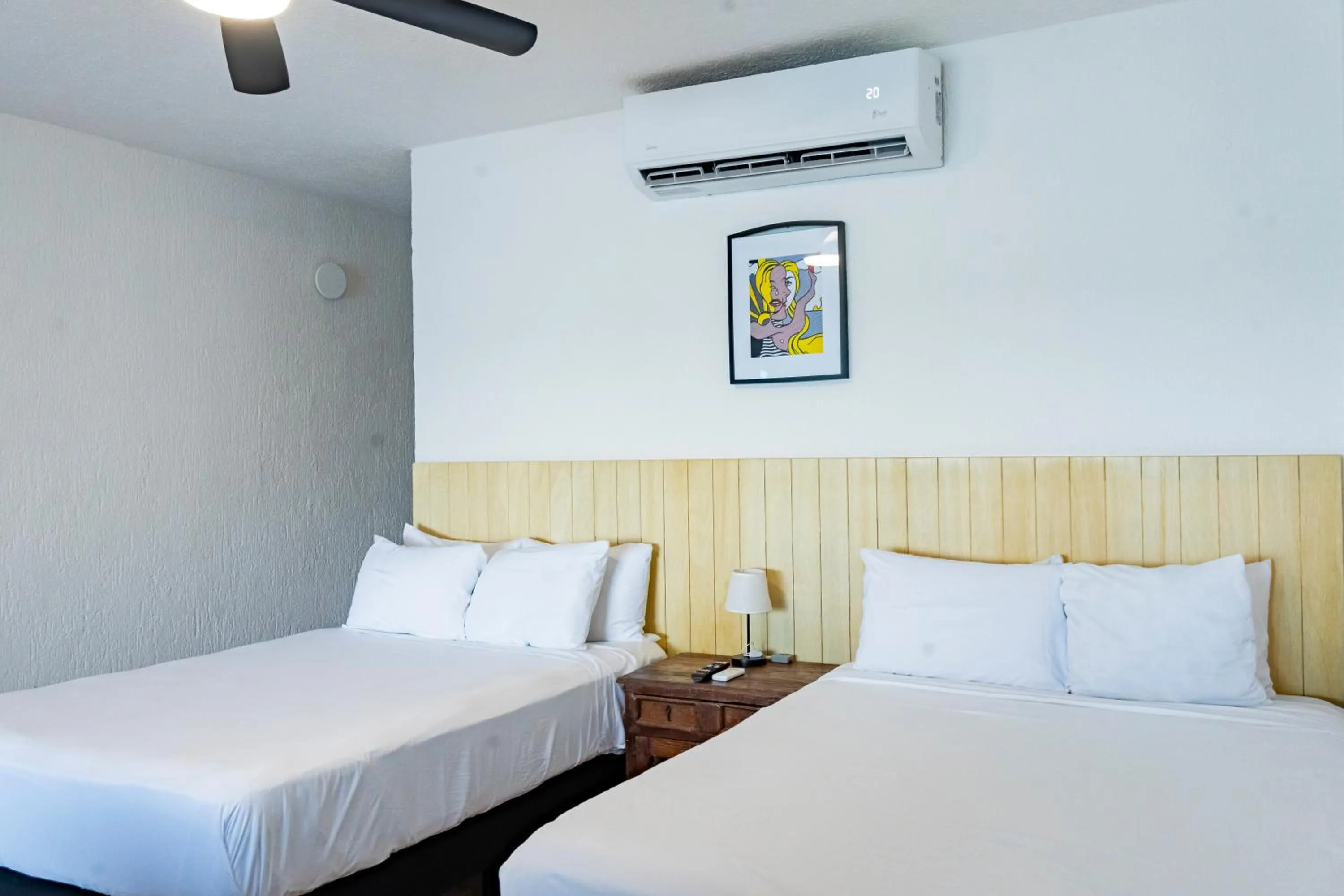 Bed in All Ritmo by Andiani Travel