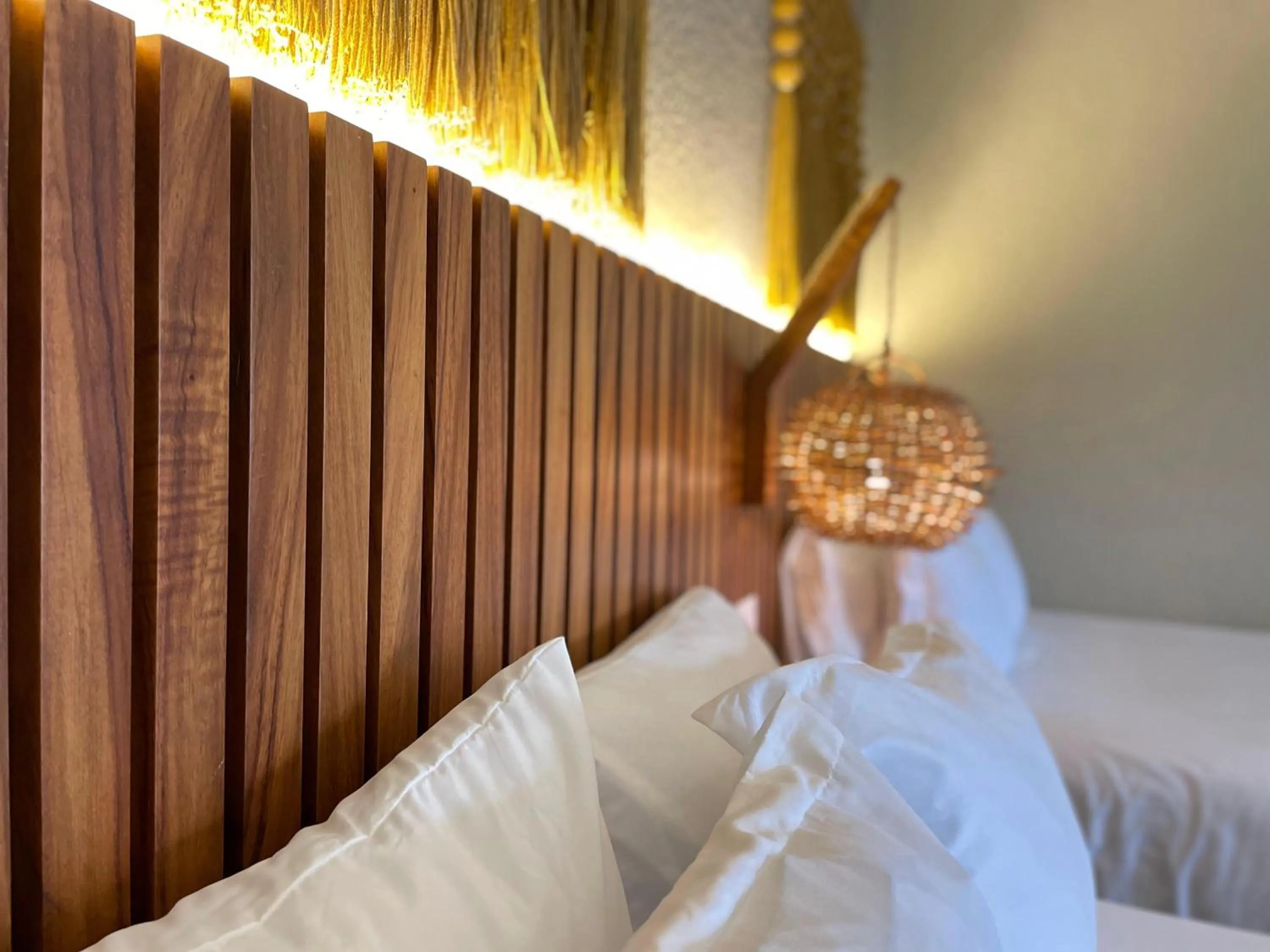 Bed in All Ritmo by Andiani Travel