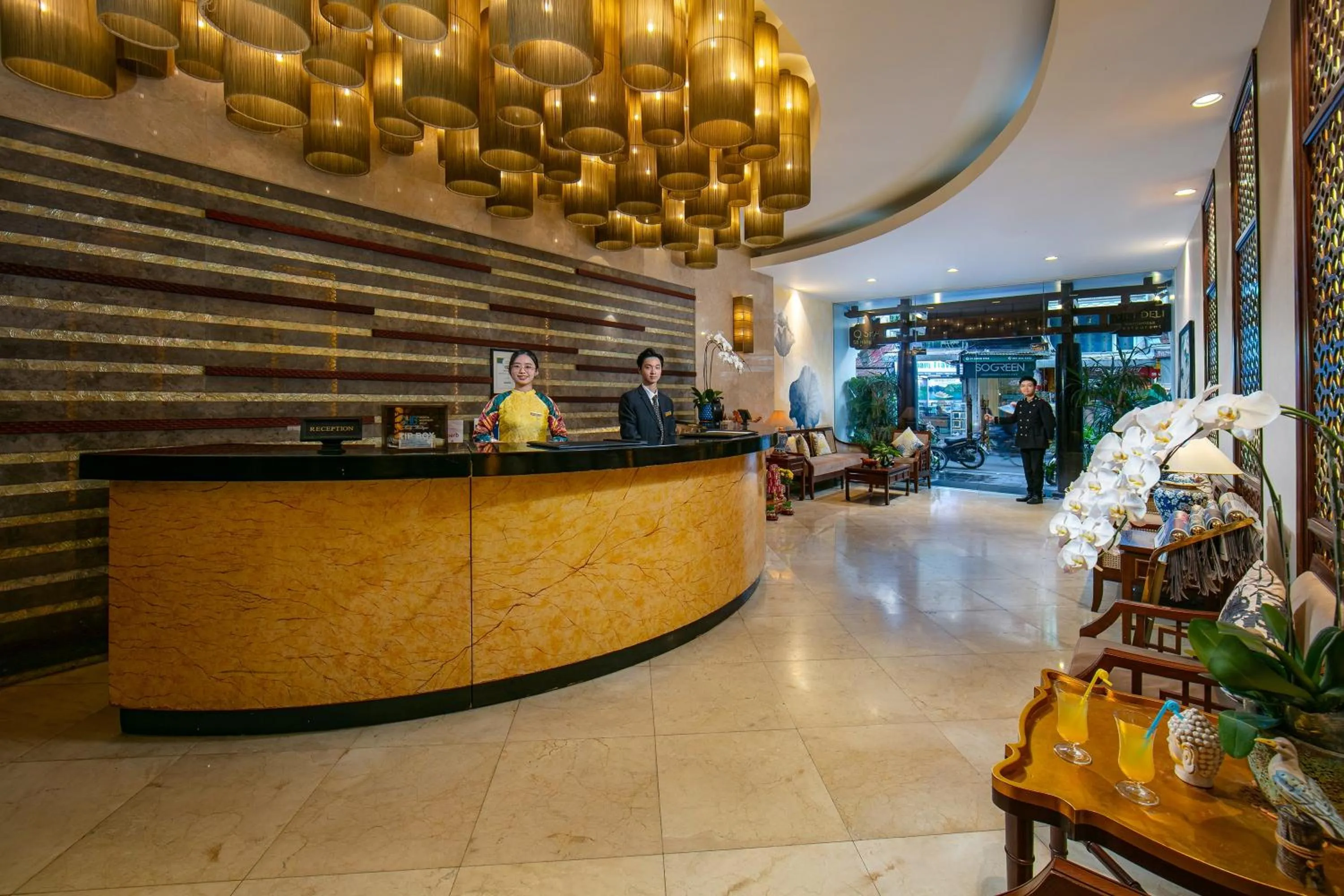 Lobby or reception in Oriental Suites Hotel & Spa