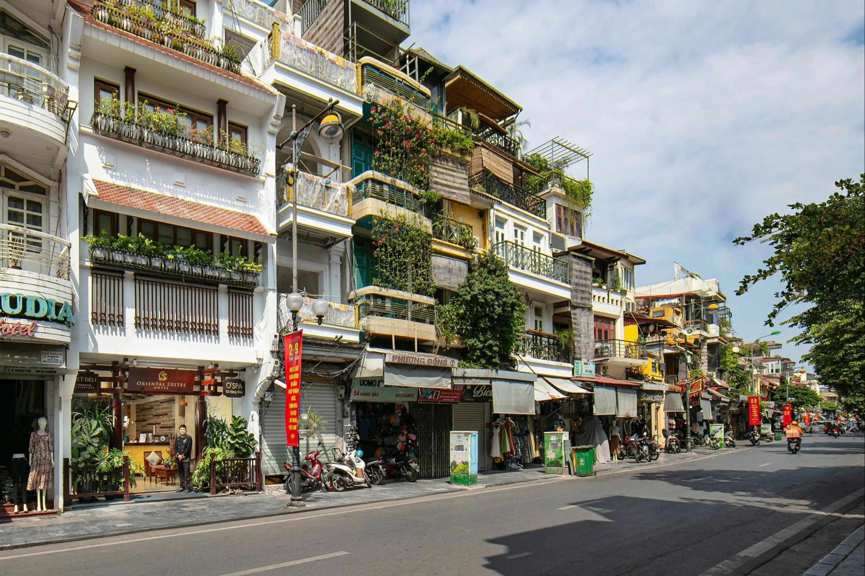 Property building in Oriental Suites Hotel & Spa