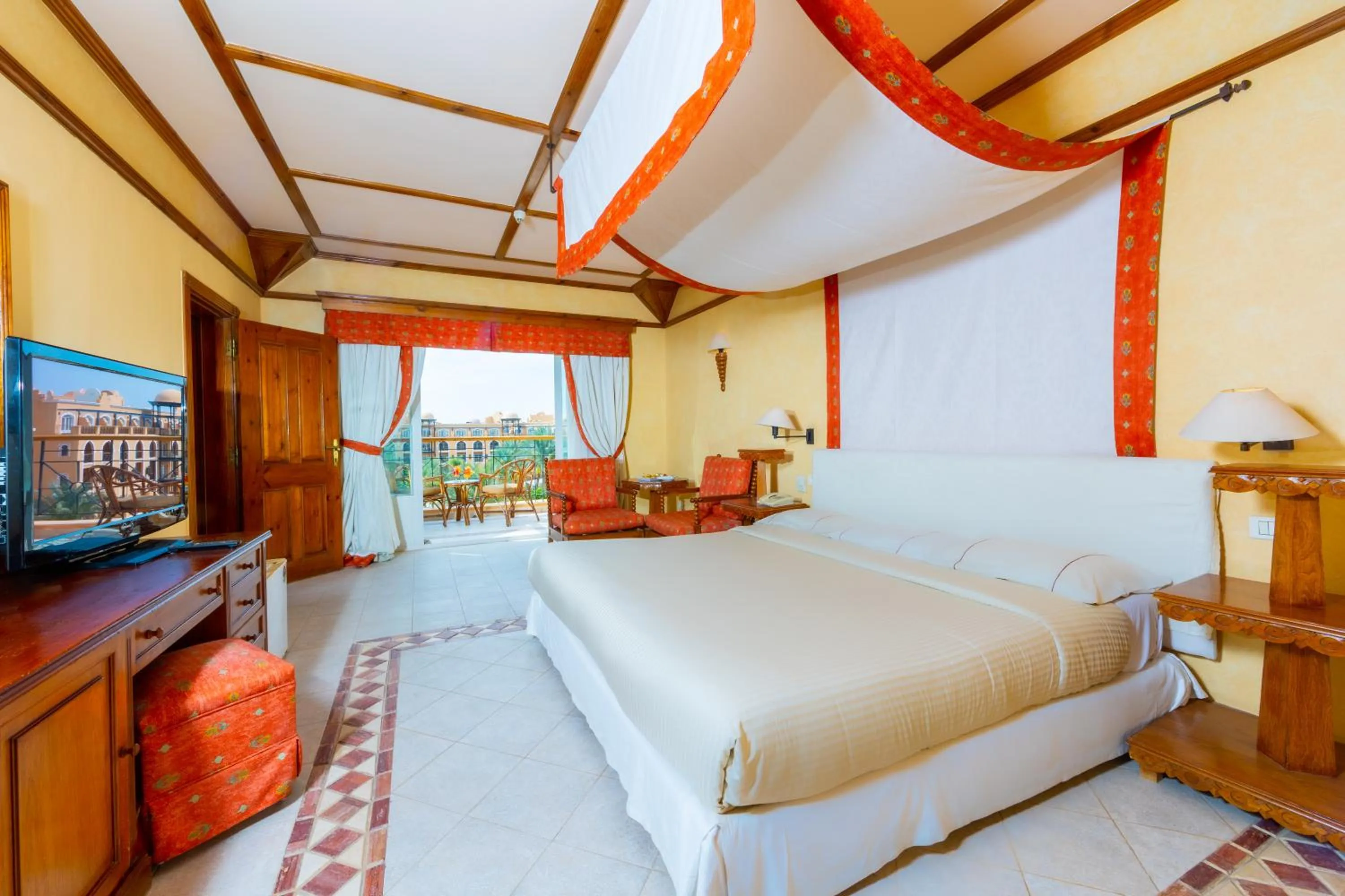 Bedroom, Bed in The Grand Resort