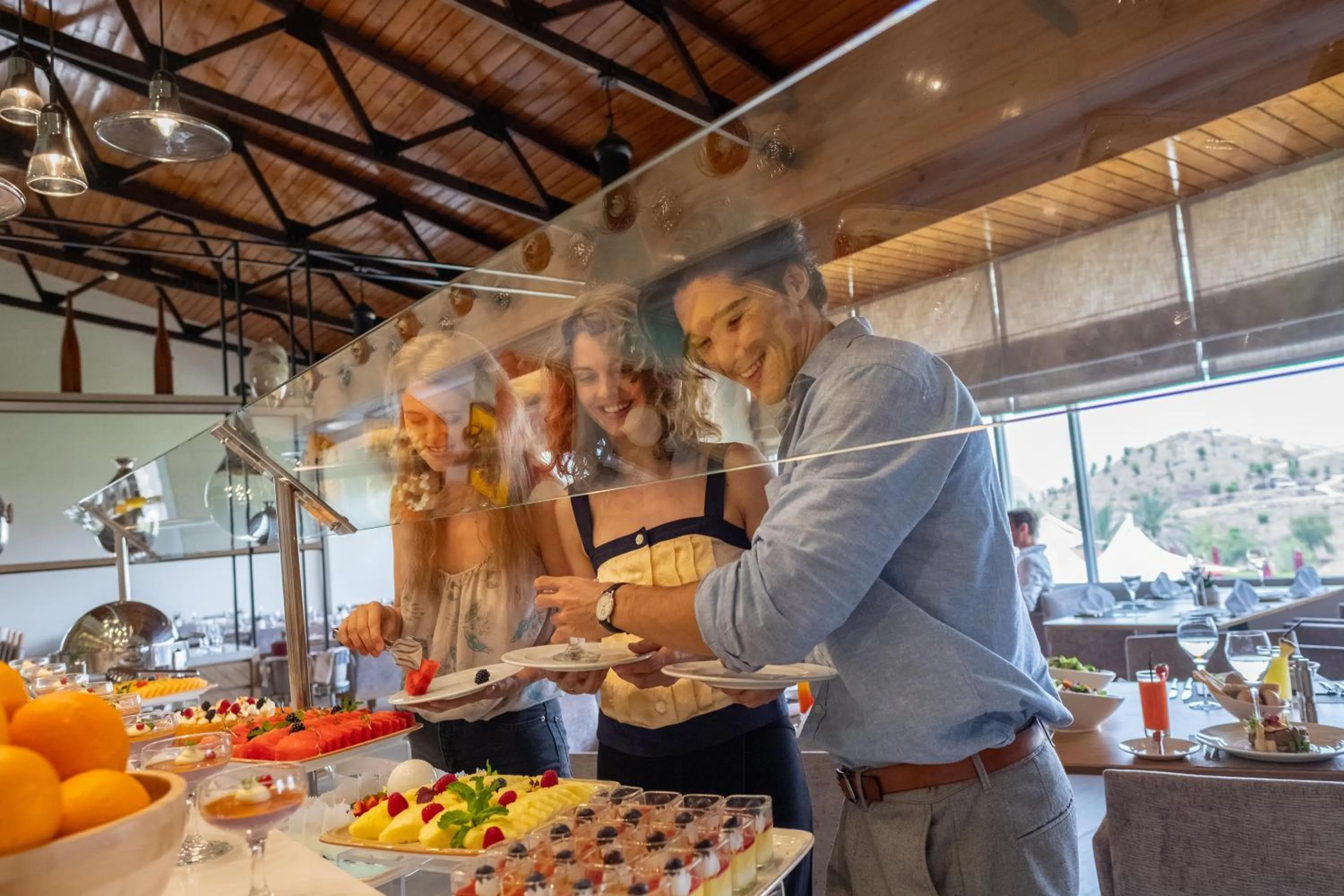 Restaurant/places to eat in JA Hatta Fort Hotel