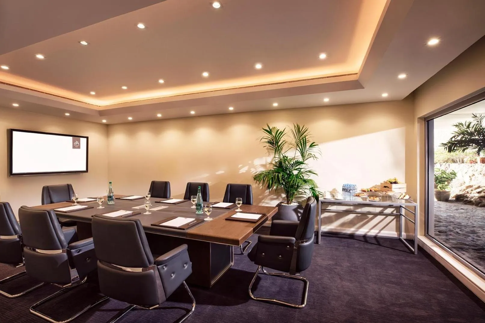 Meeting/conference room in JA Hatta Fort Hotel