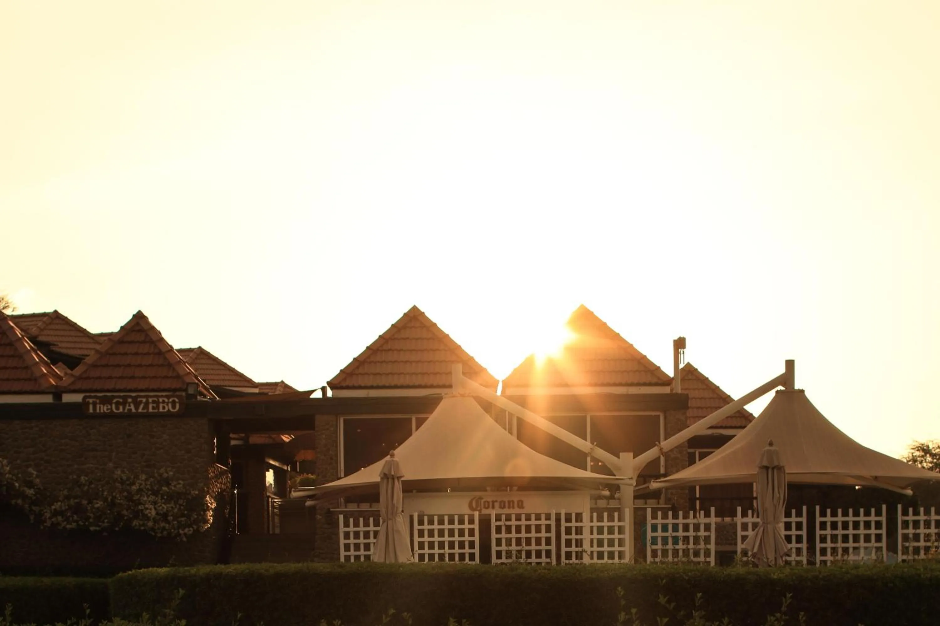 Restaurant/places to eat in JA Hatta Fort Hotel