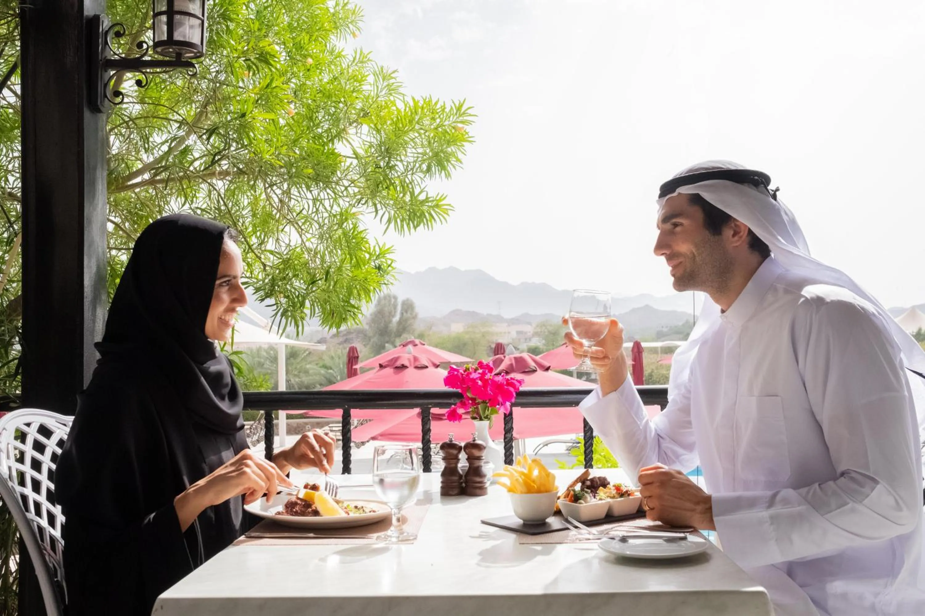 Restaurant/places to eat in JA Hatta Fort Hotel