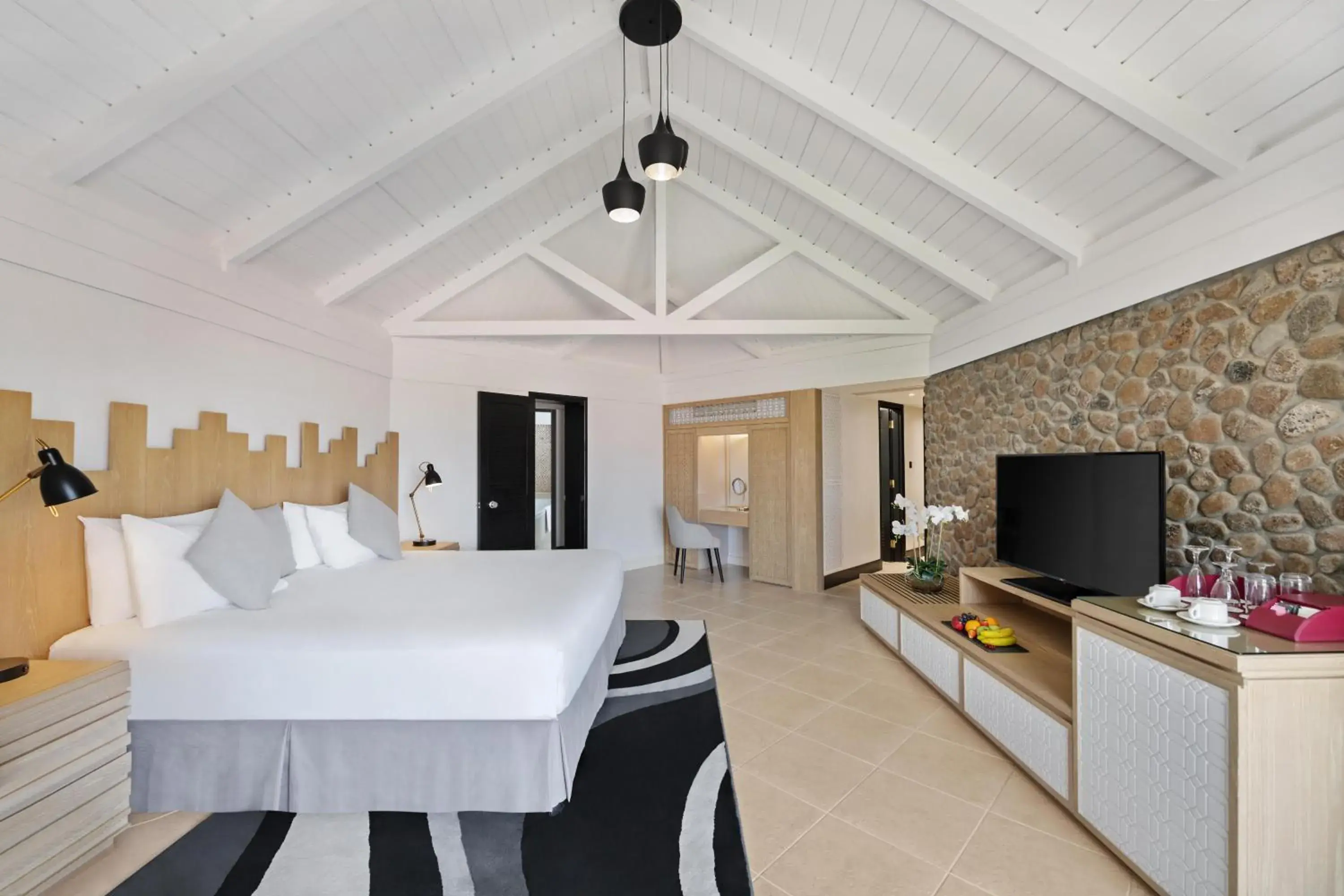 Deluxe Mountain View Family Room with Balcony in JA Hatta Fort Hotel Deluxe Mountain View Family Room with Balcony in JA Hatta Fort Hotel