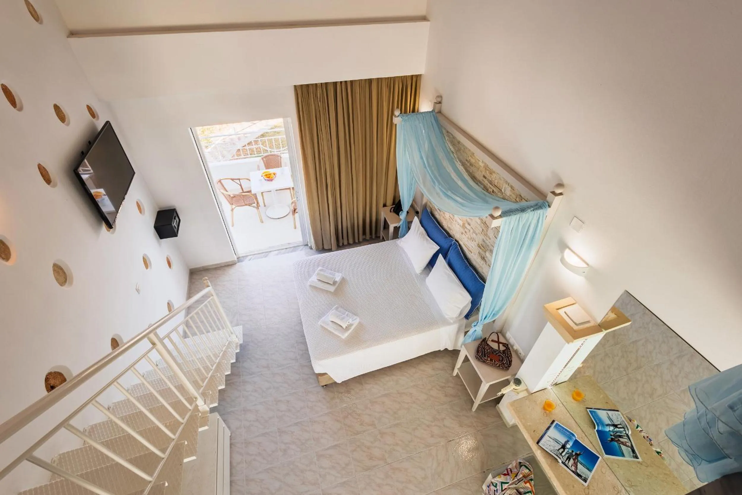 Bed in Lindos View Hotel