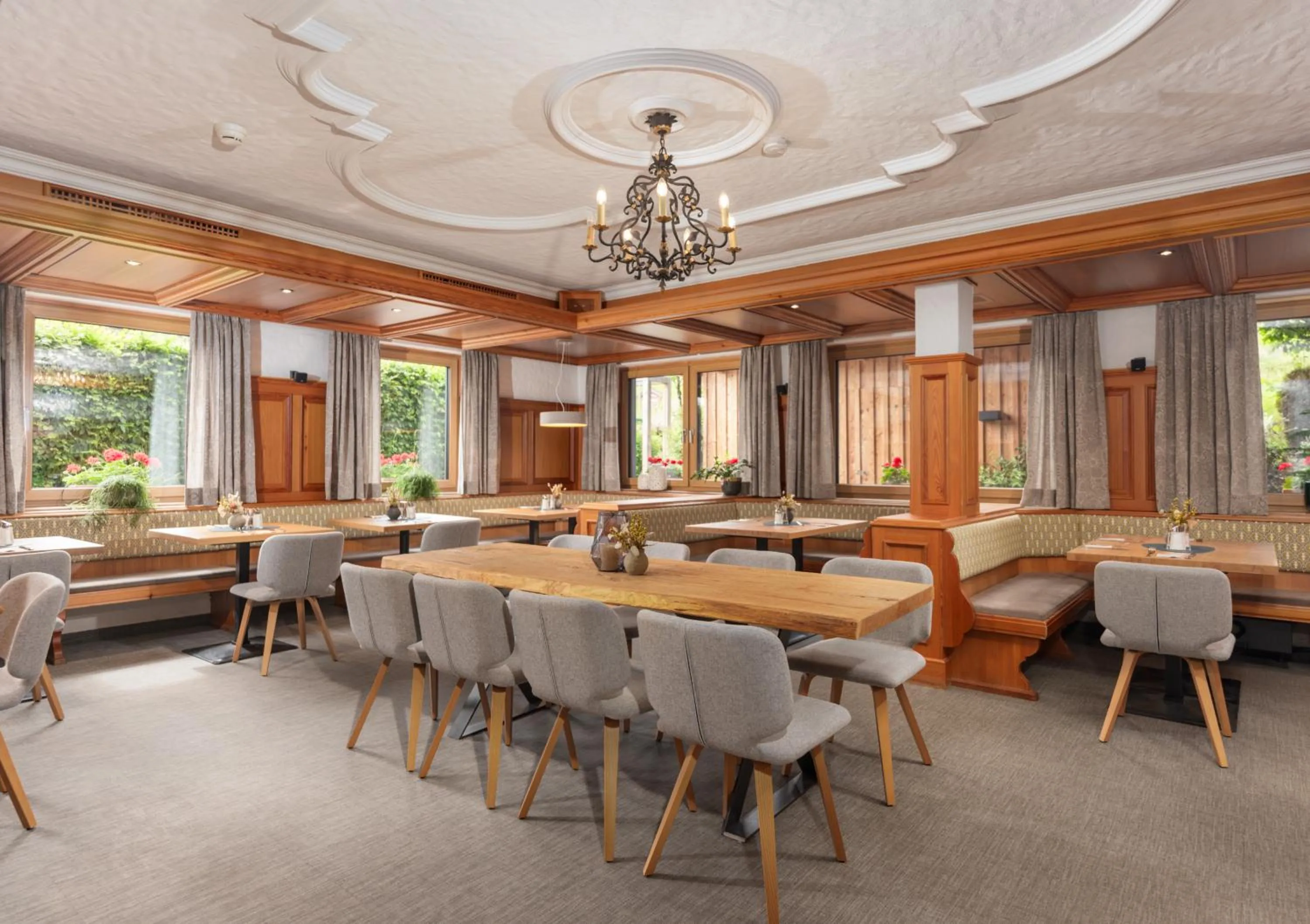 Restaurant/places to eat in Appartements Erzherzog Johann