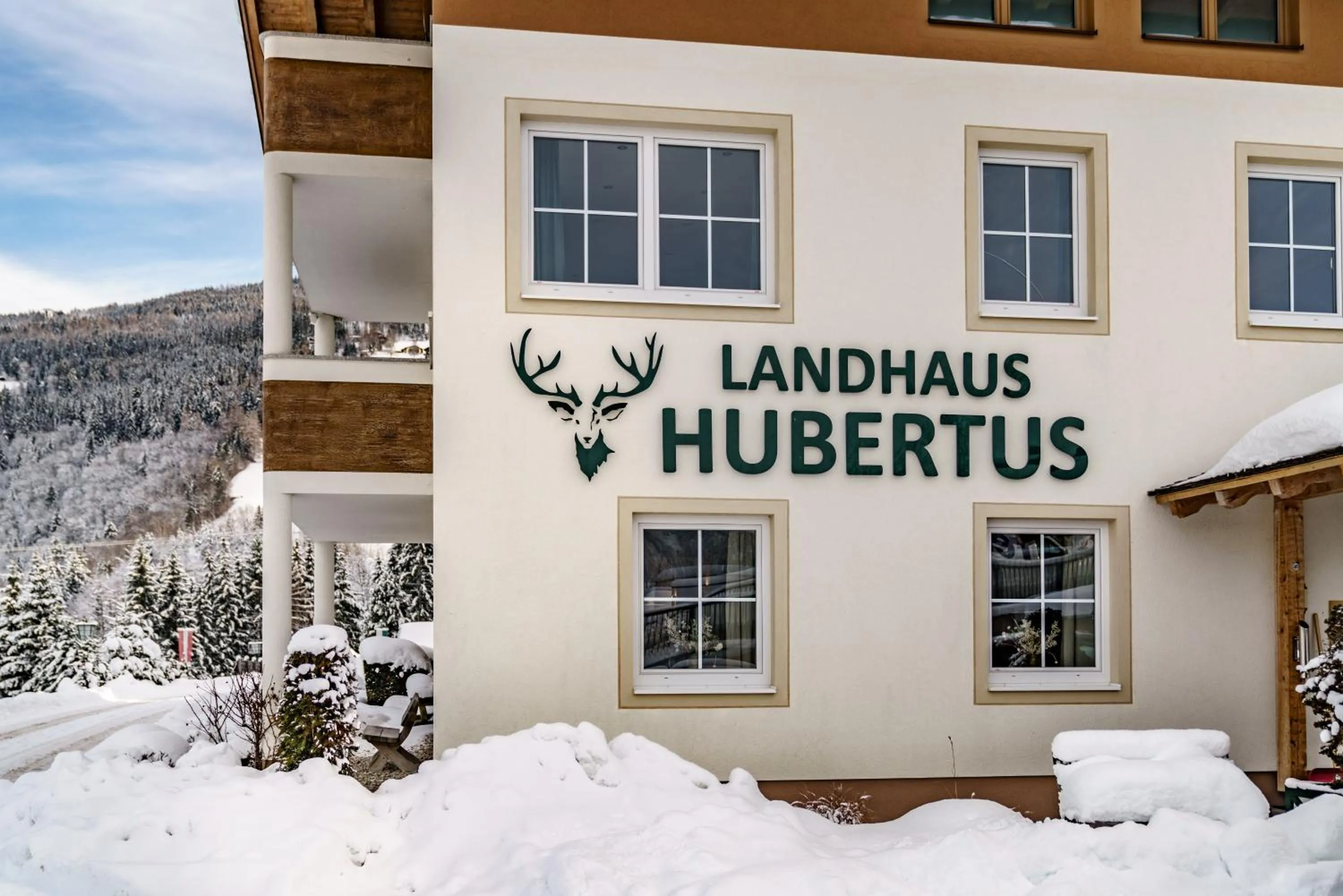 Property building in Appartements Landhaus Hubertus Wellness & Breakfast