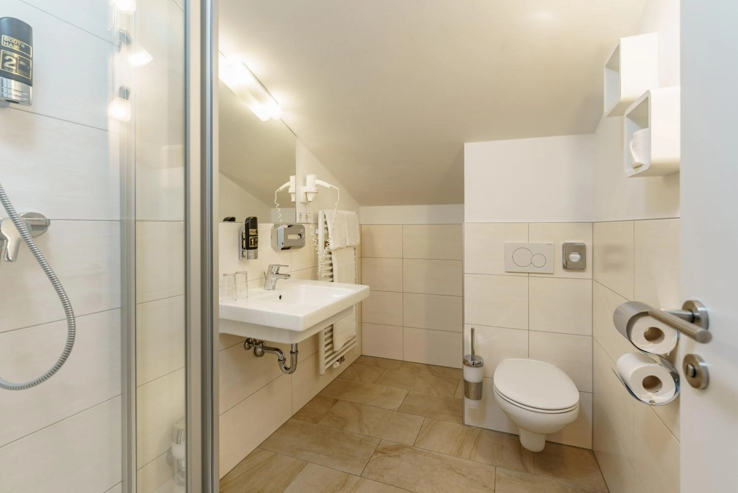 Bathroom in Appartements Landhaus Hubertus Wellness & Breakfast