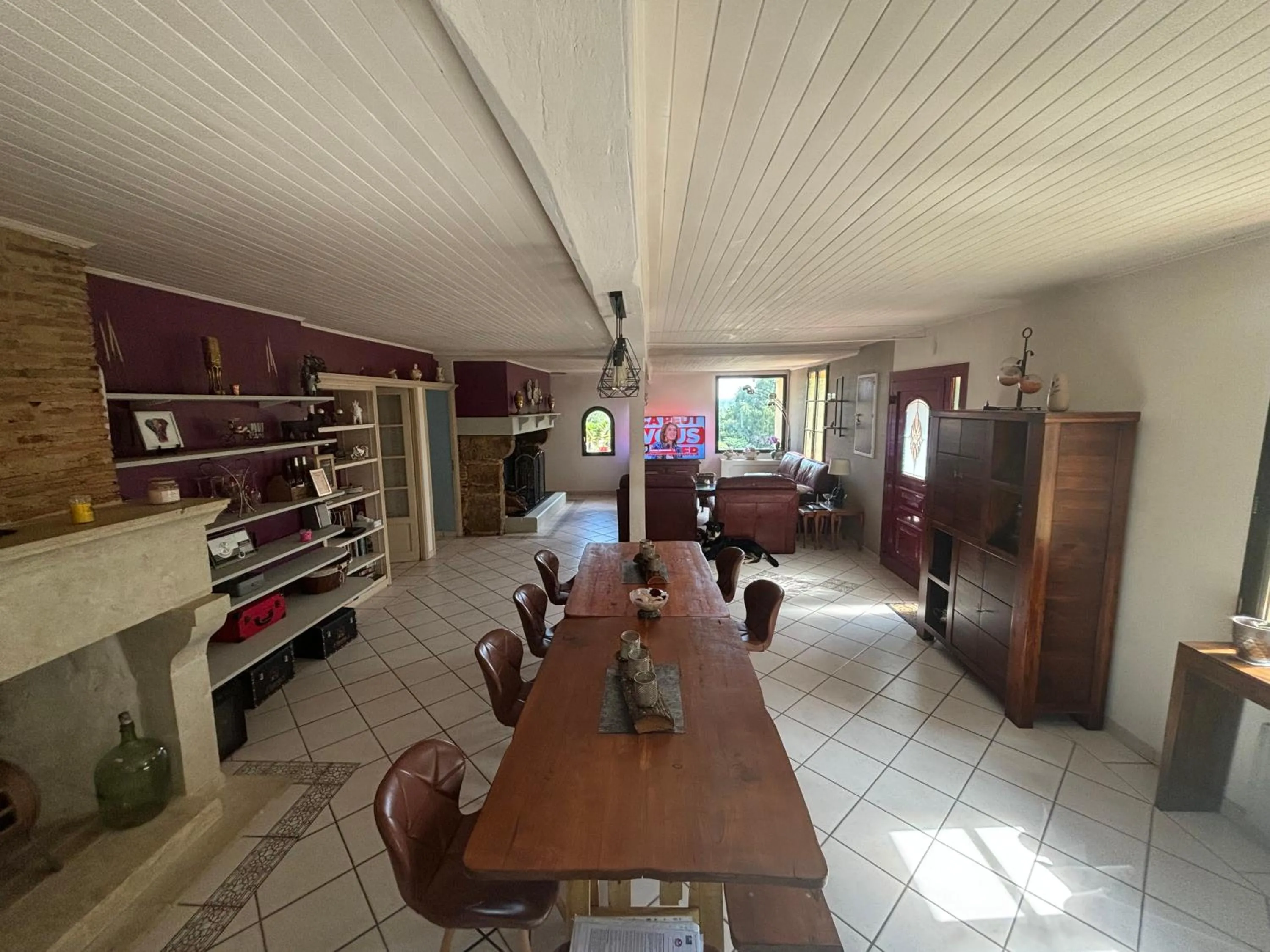 Dining area in Domaine Pierrot