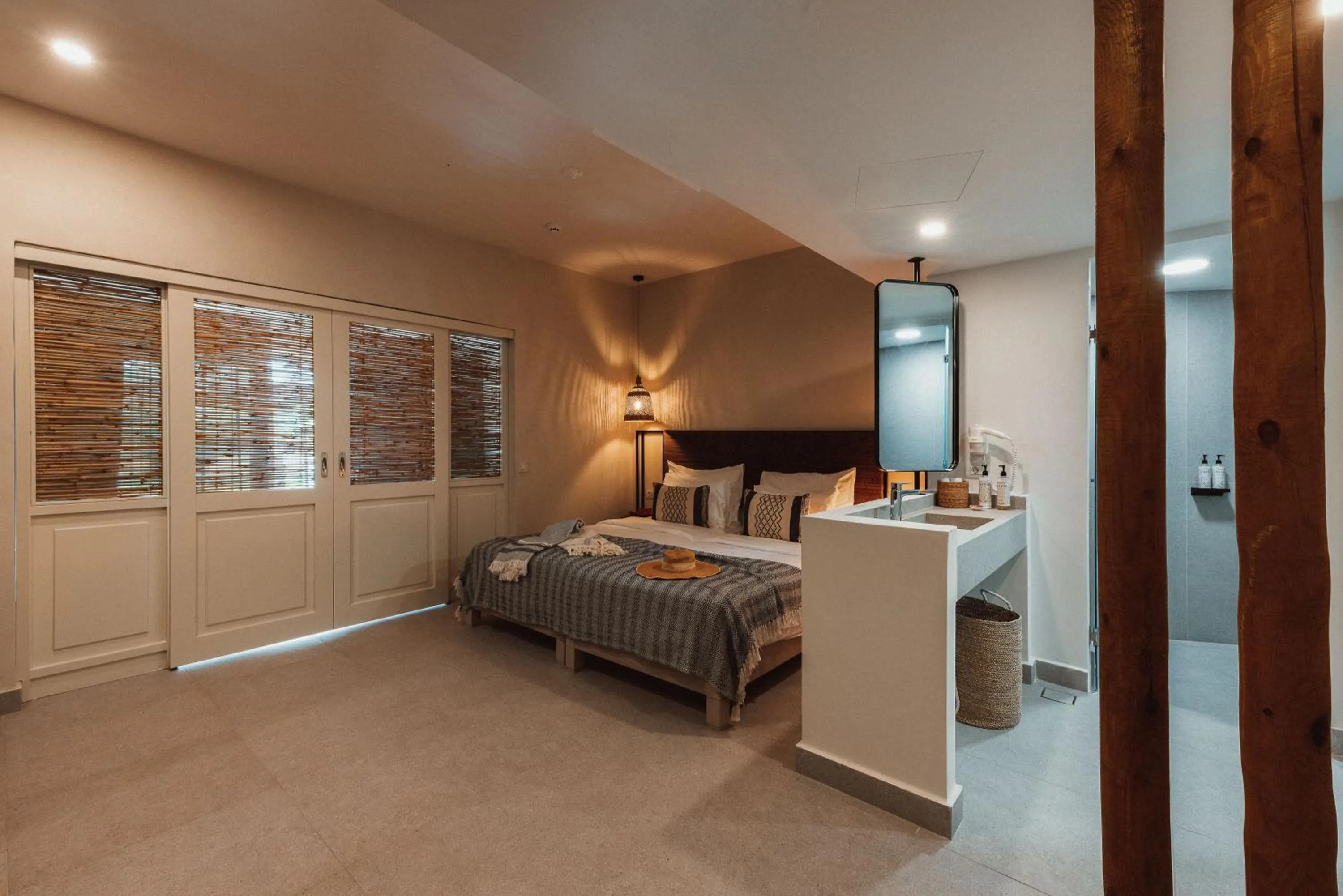 Bedroom, Bed in Eliros Mare Beachfront Poem Hotel