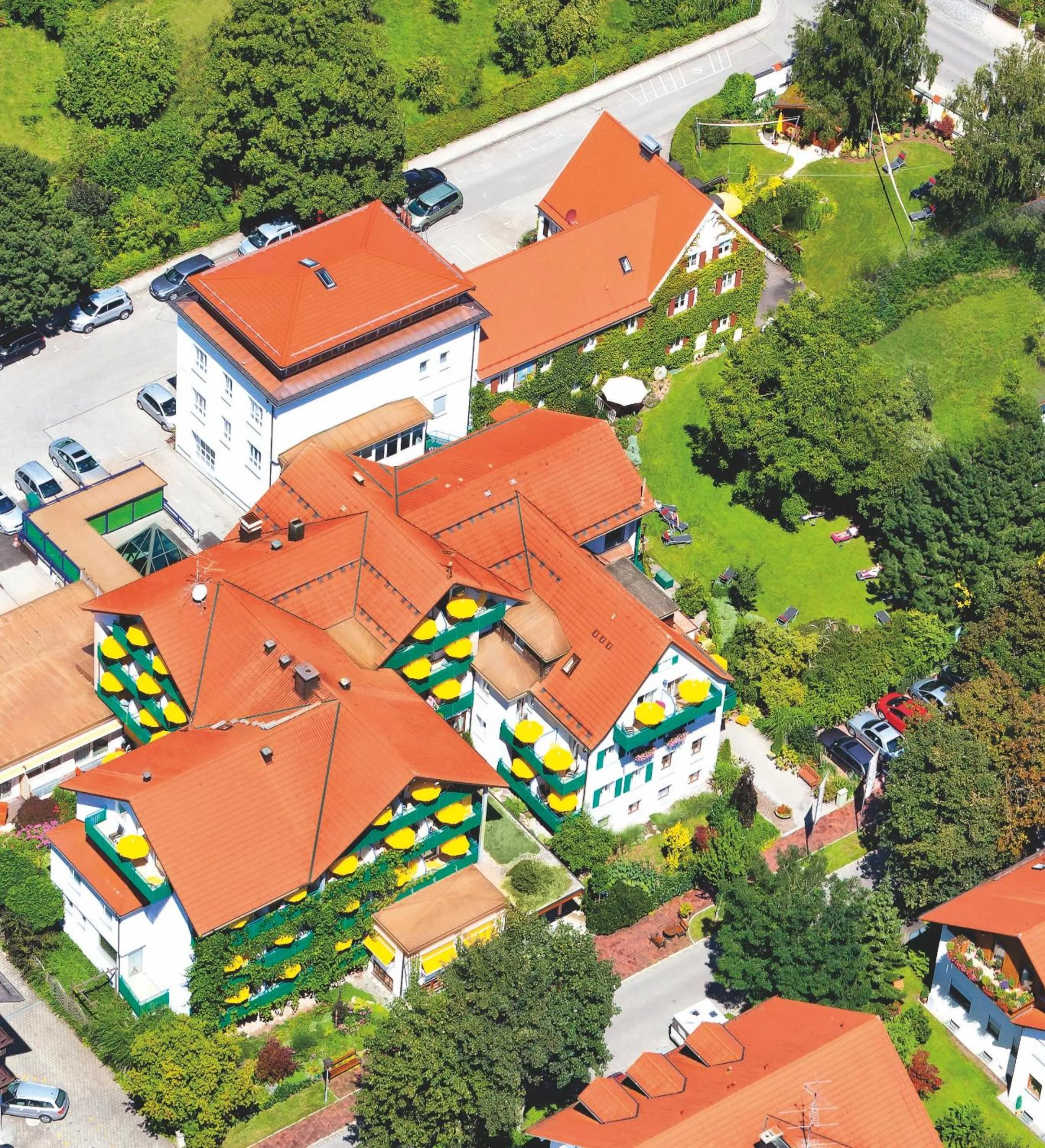 Facade/entrance in Kneipp- und Wellvitalhotel Edelweiss