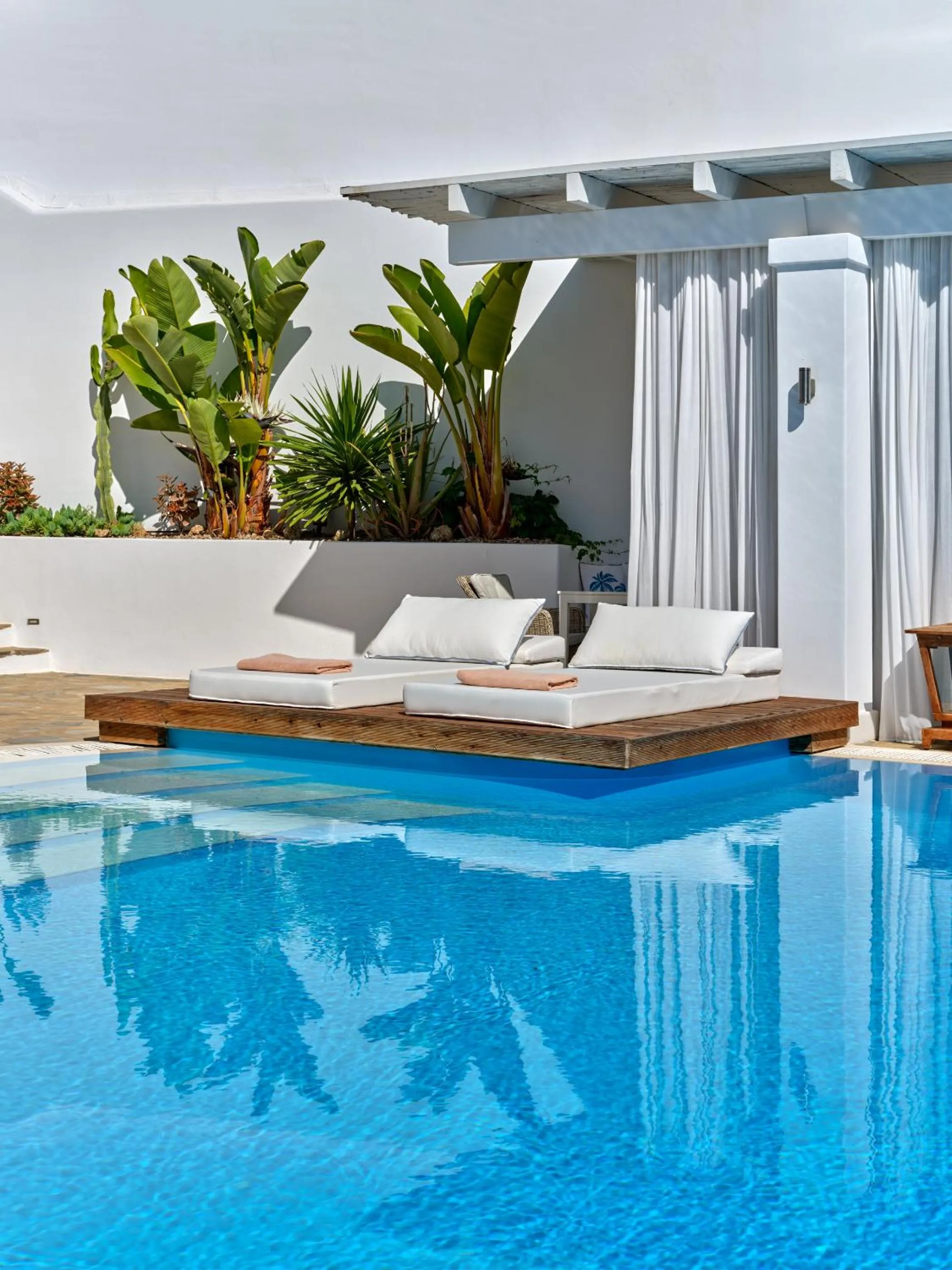 Swimming pool in Stelia Mare Boutique Hotel