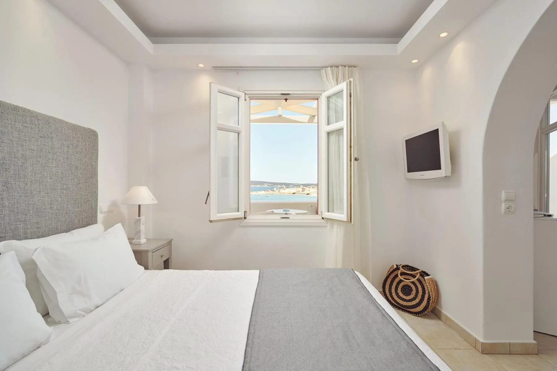 Bed in Stelia Mare Boutique Hotel