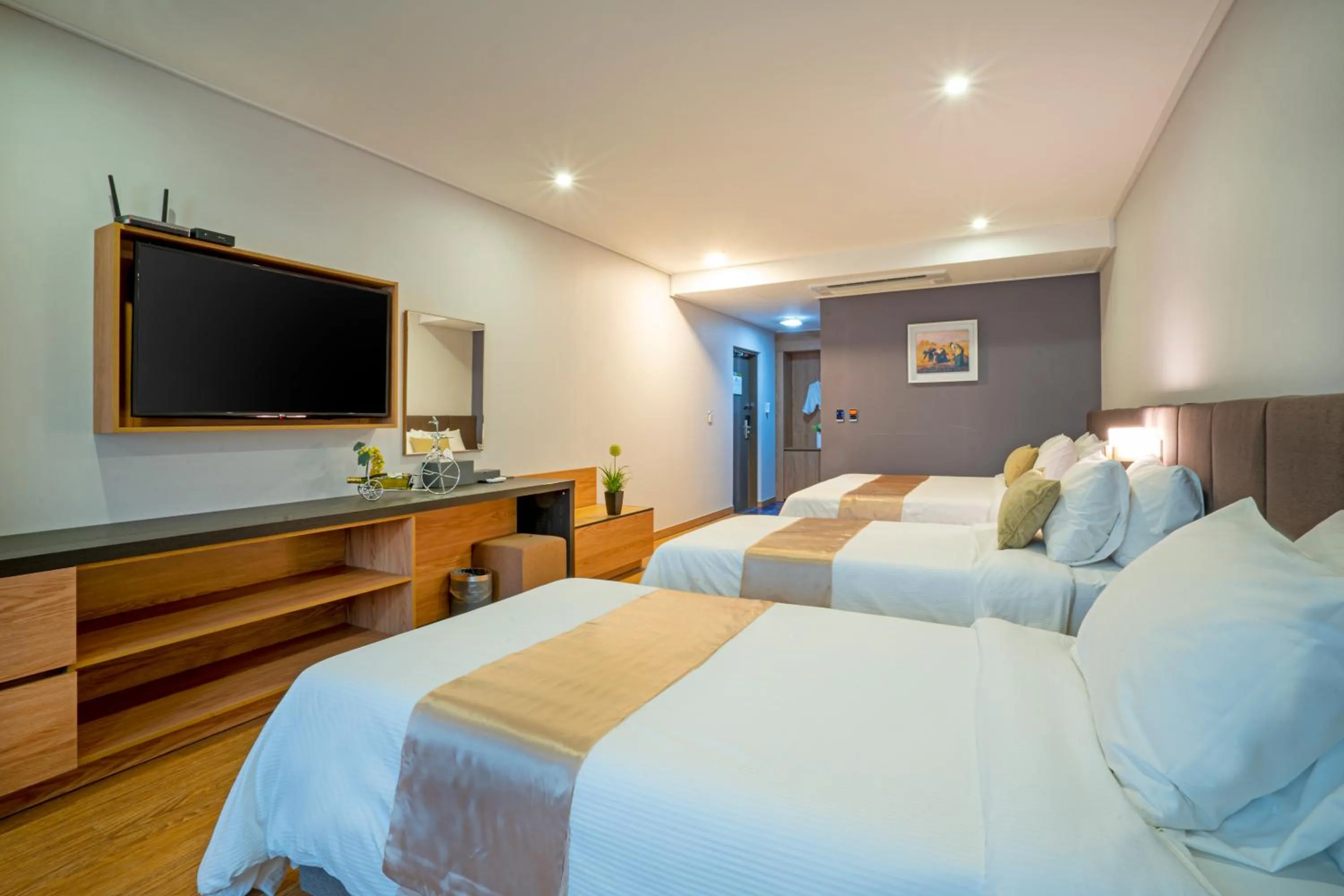 Bed in Embledon Hotel