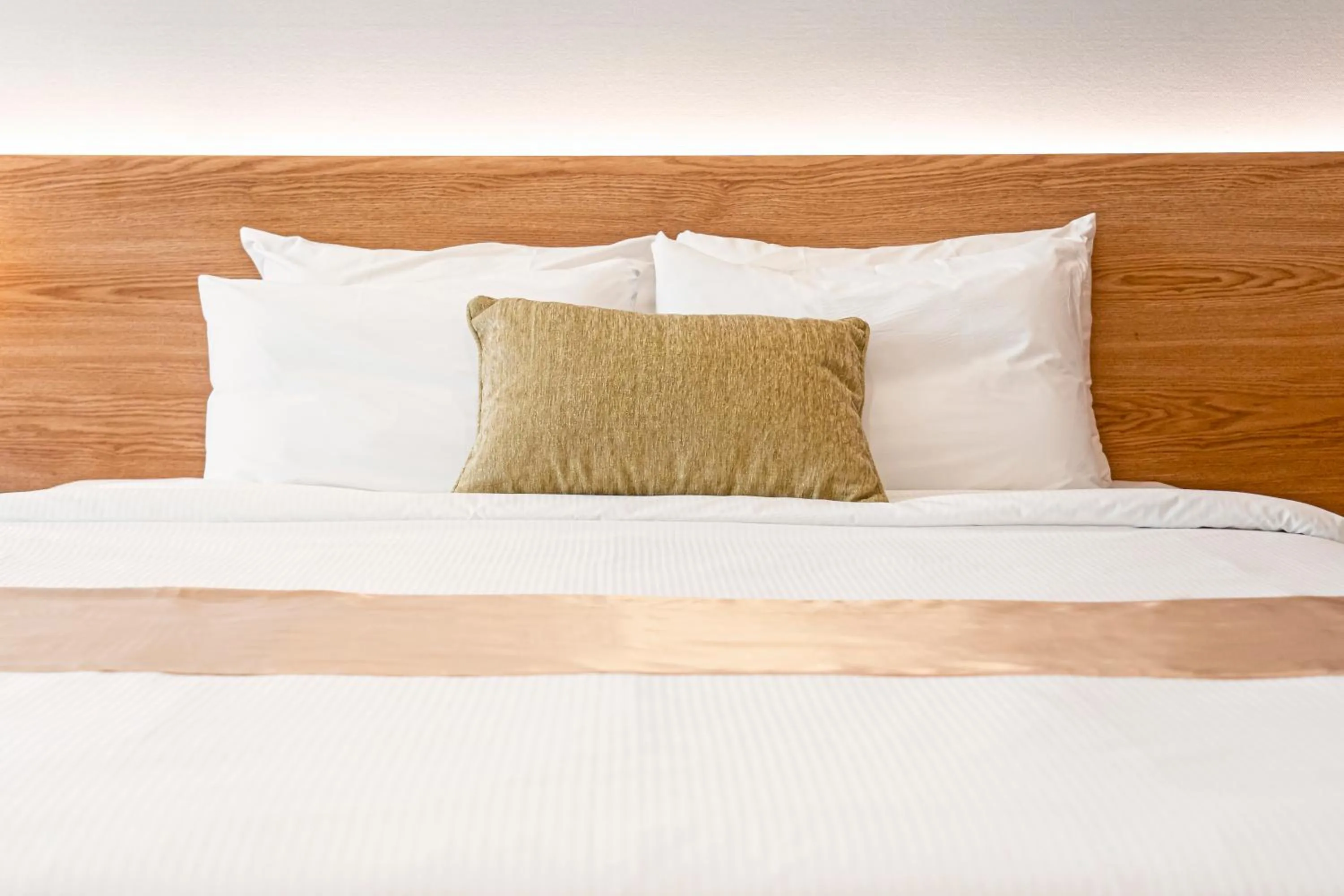 Bed in Embledon Hotel