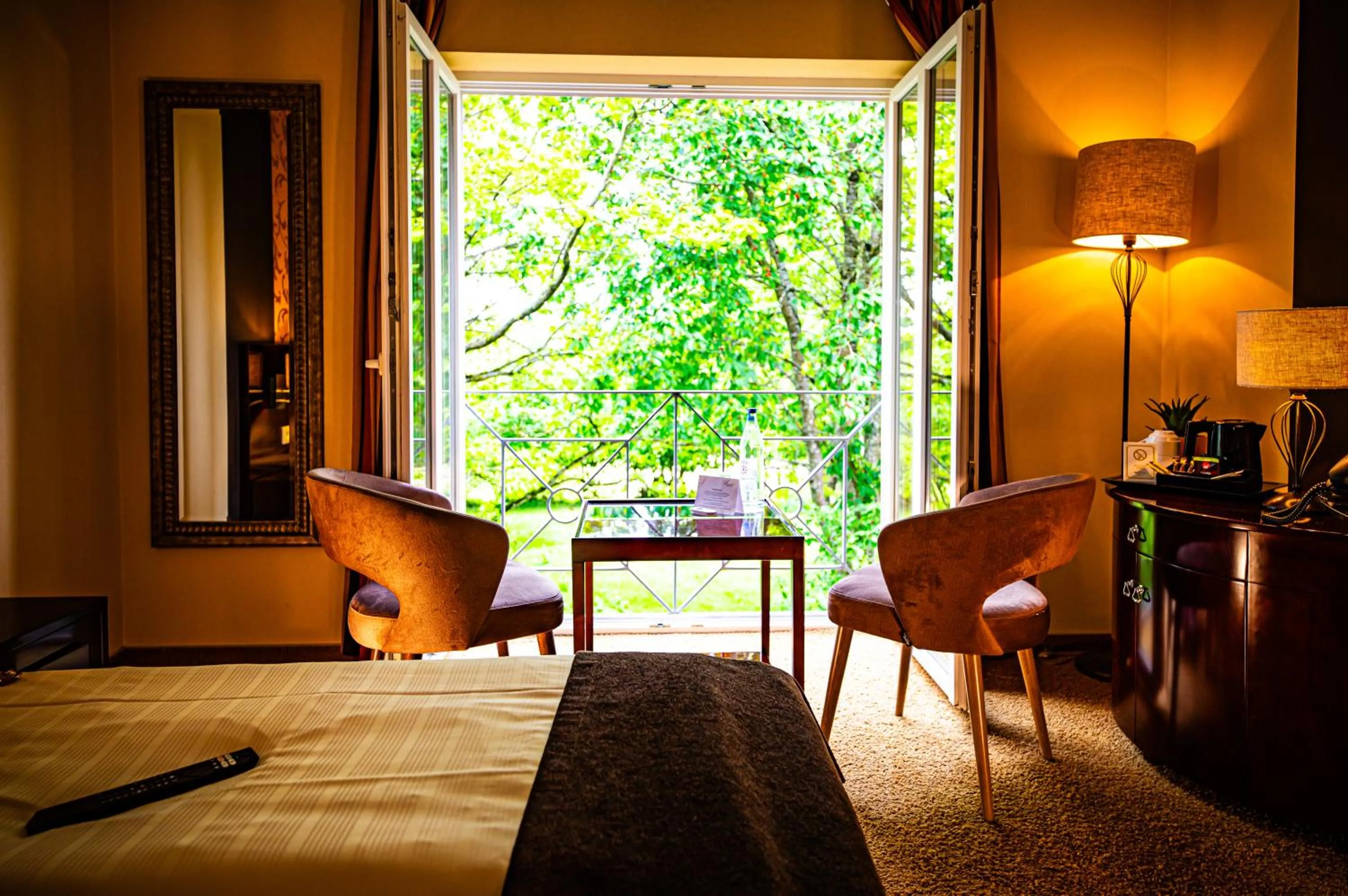 Bed in Hotel Sonnenhof