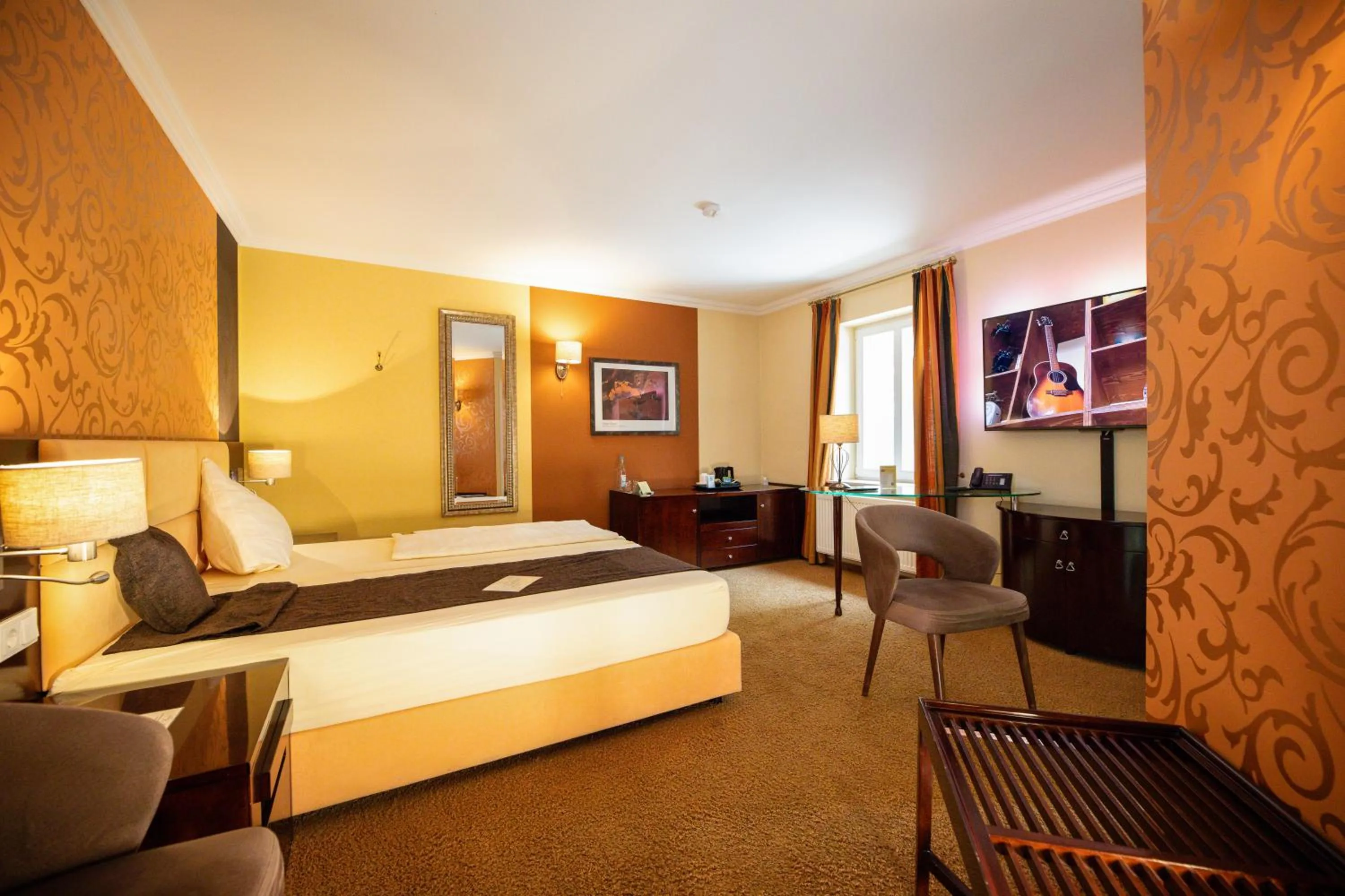 Bed in Hotel Sonnenhof