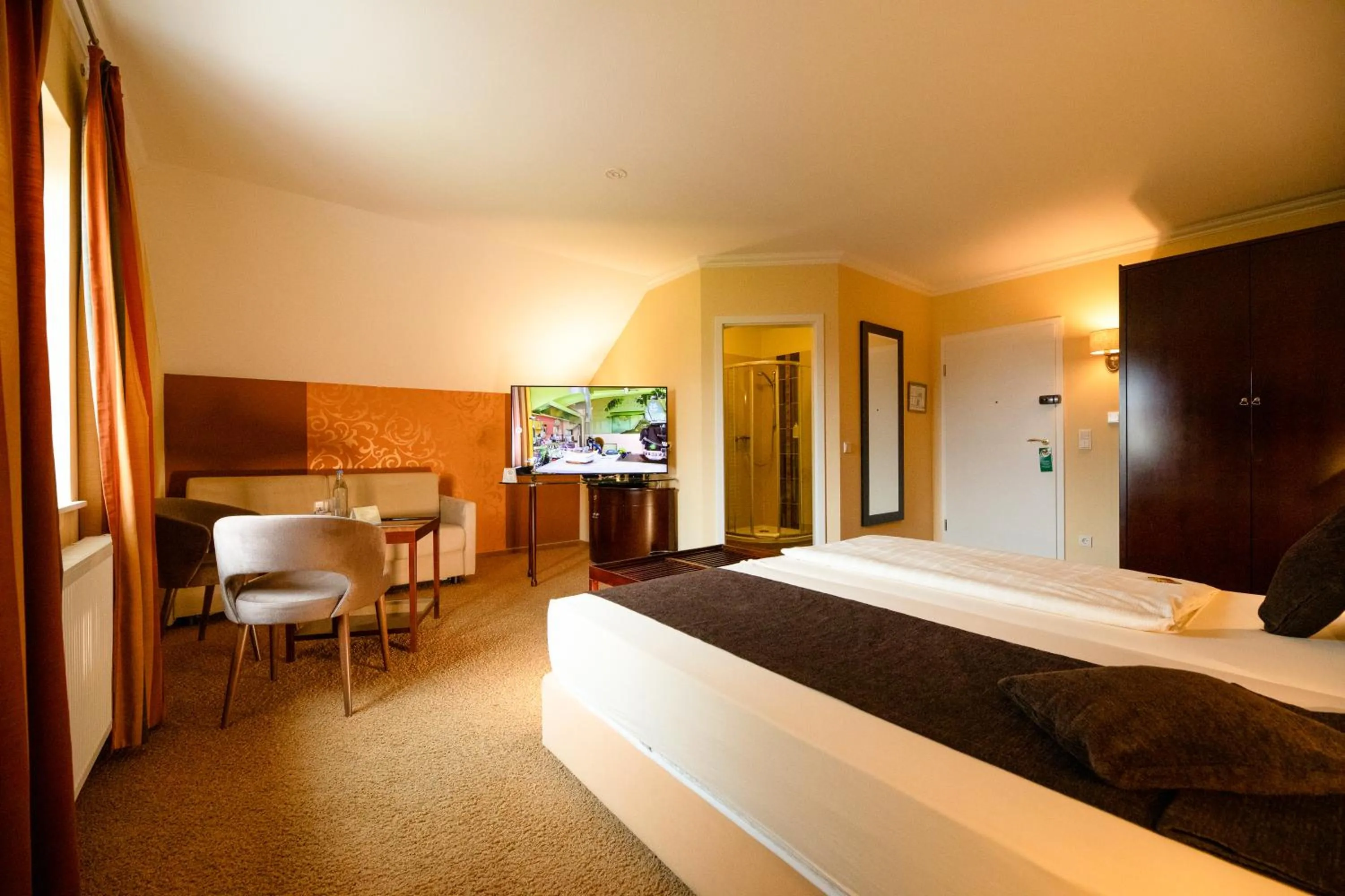 Bed in Hotel Sonnenhof