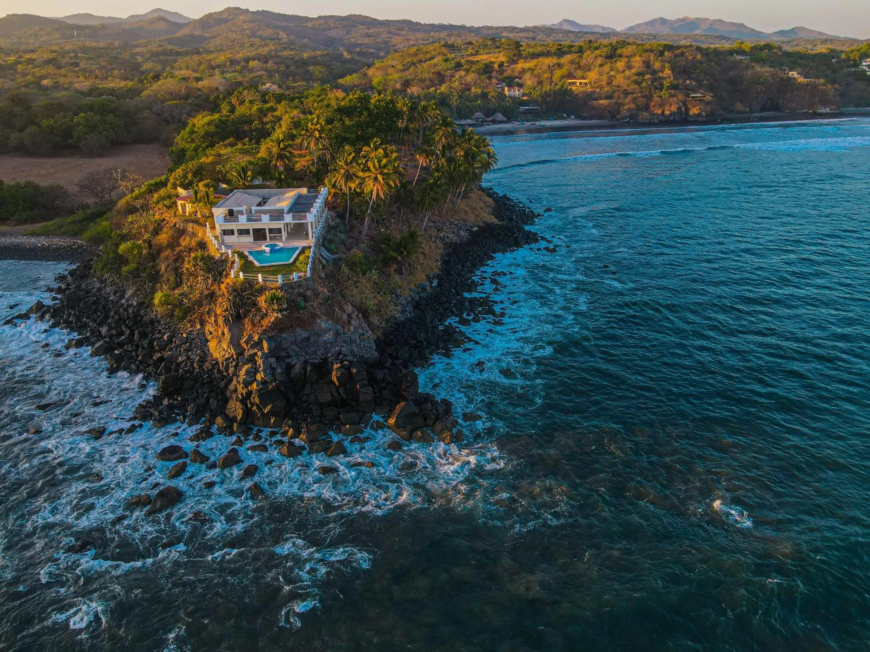 Property building in Paradise Surf Hotel