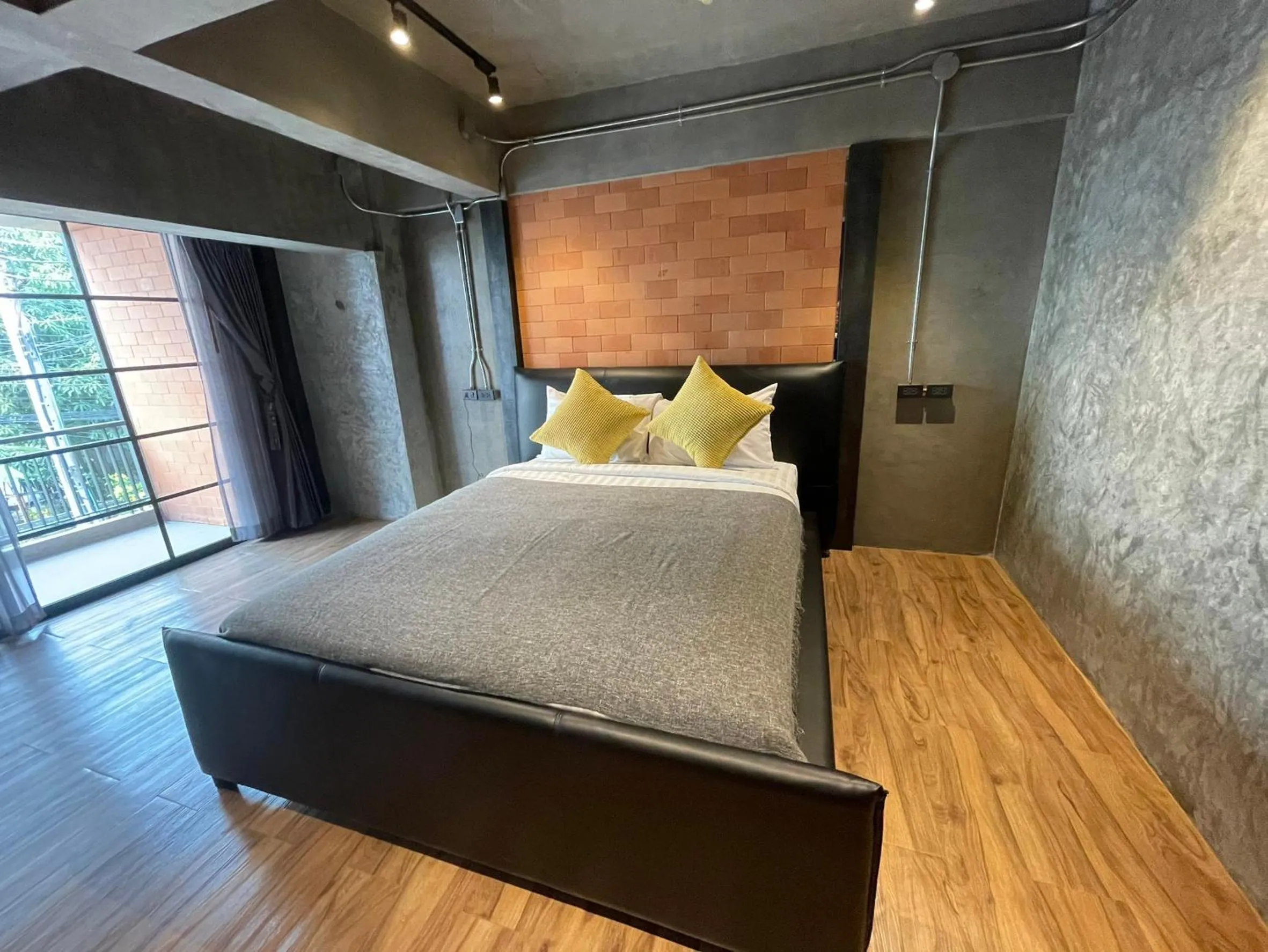 Bed in Loft122 Hotel