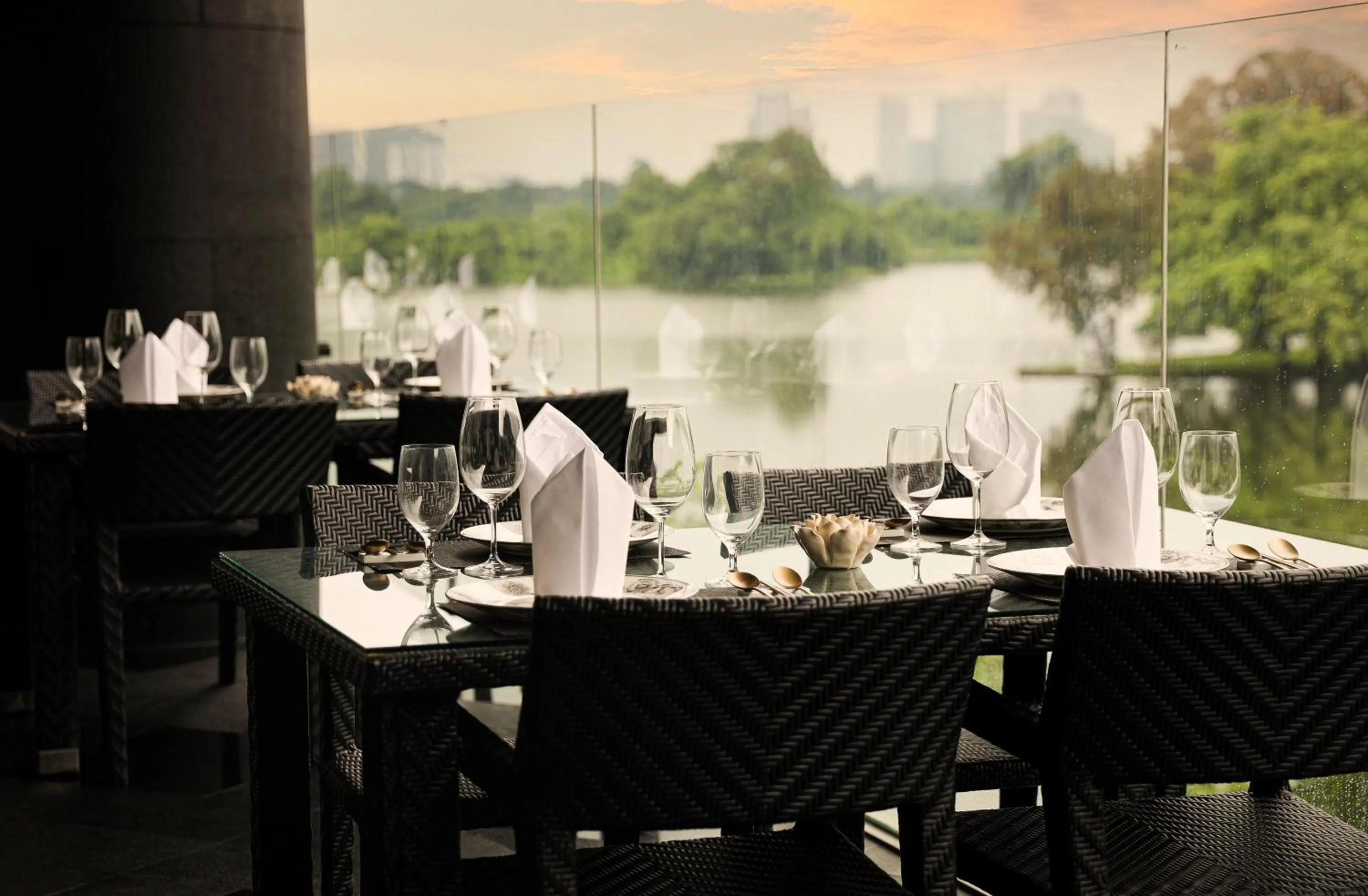 Restaurant/places to eat in LOTTE Hotel Serviced Apartment