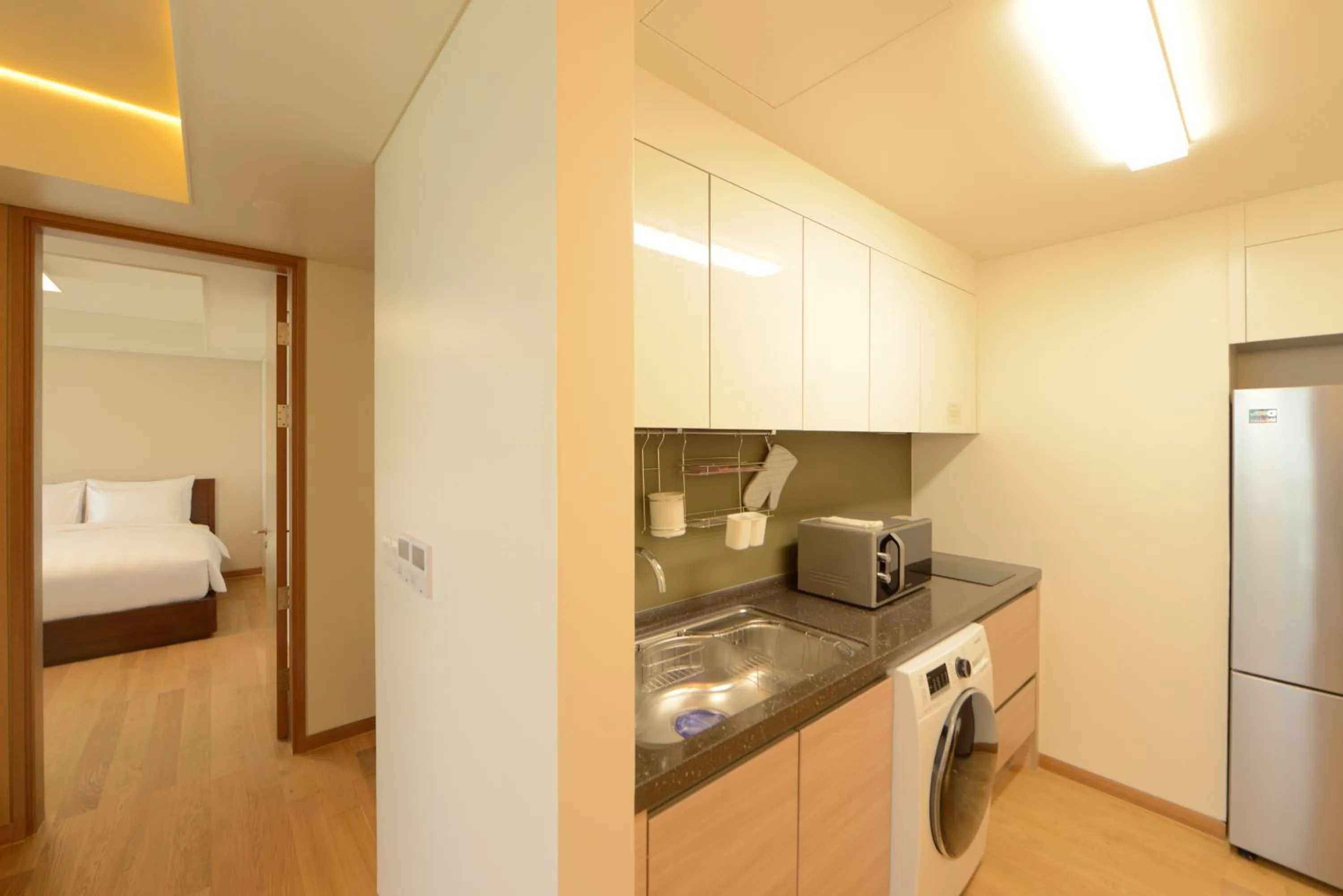 Bedroom, Bed in LOTTE Hotel Serviced Apartment