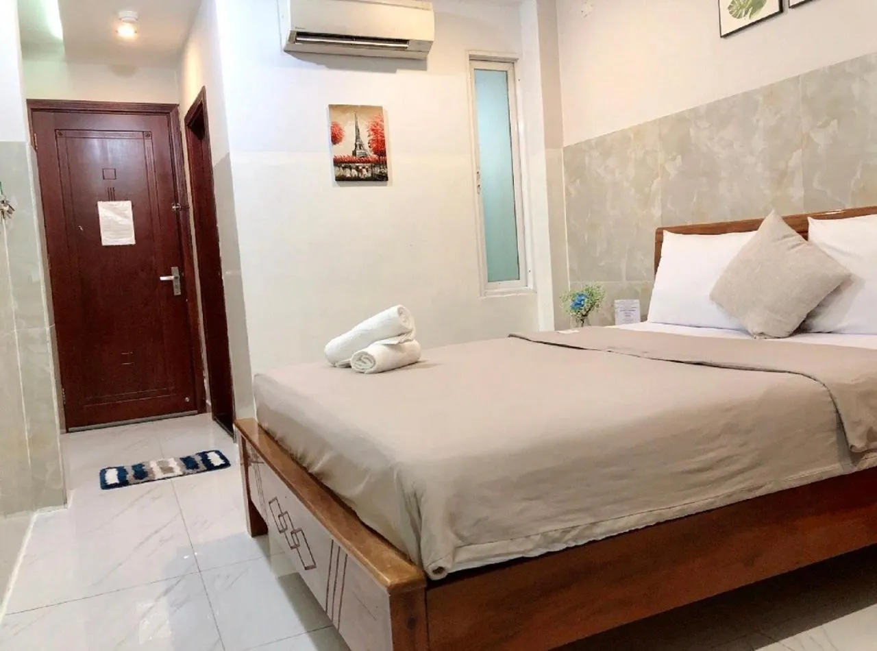 Bed in SaiGon CoZy Hotel "241 Pham Ngu Lao Street''