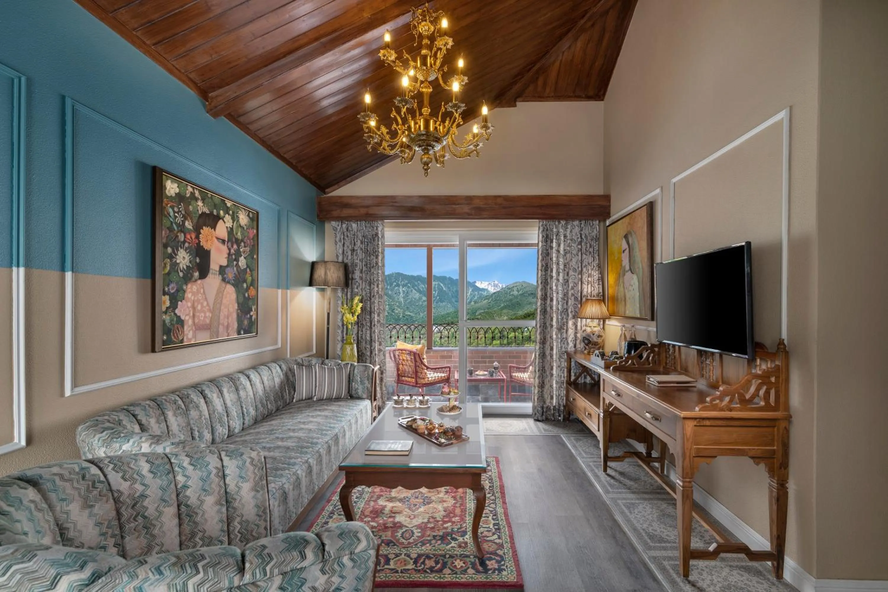 Living room in juSTa Birding Resort & Spa - Best Dhauladhar View Resort