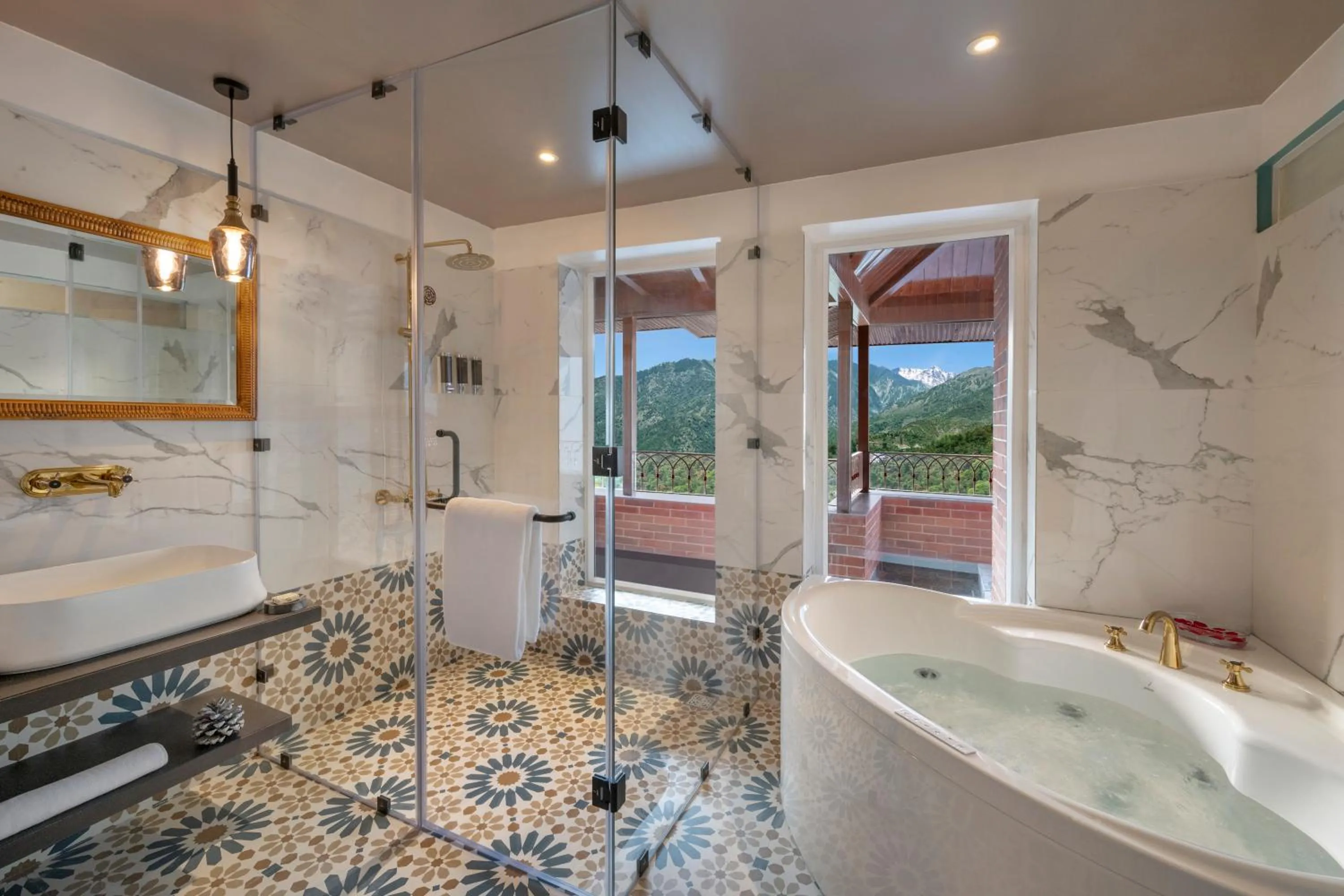 Bathroom in juSTa Birding Resort & Spa - Best Dhauladhar View Resort