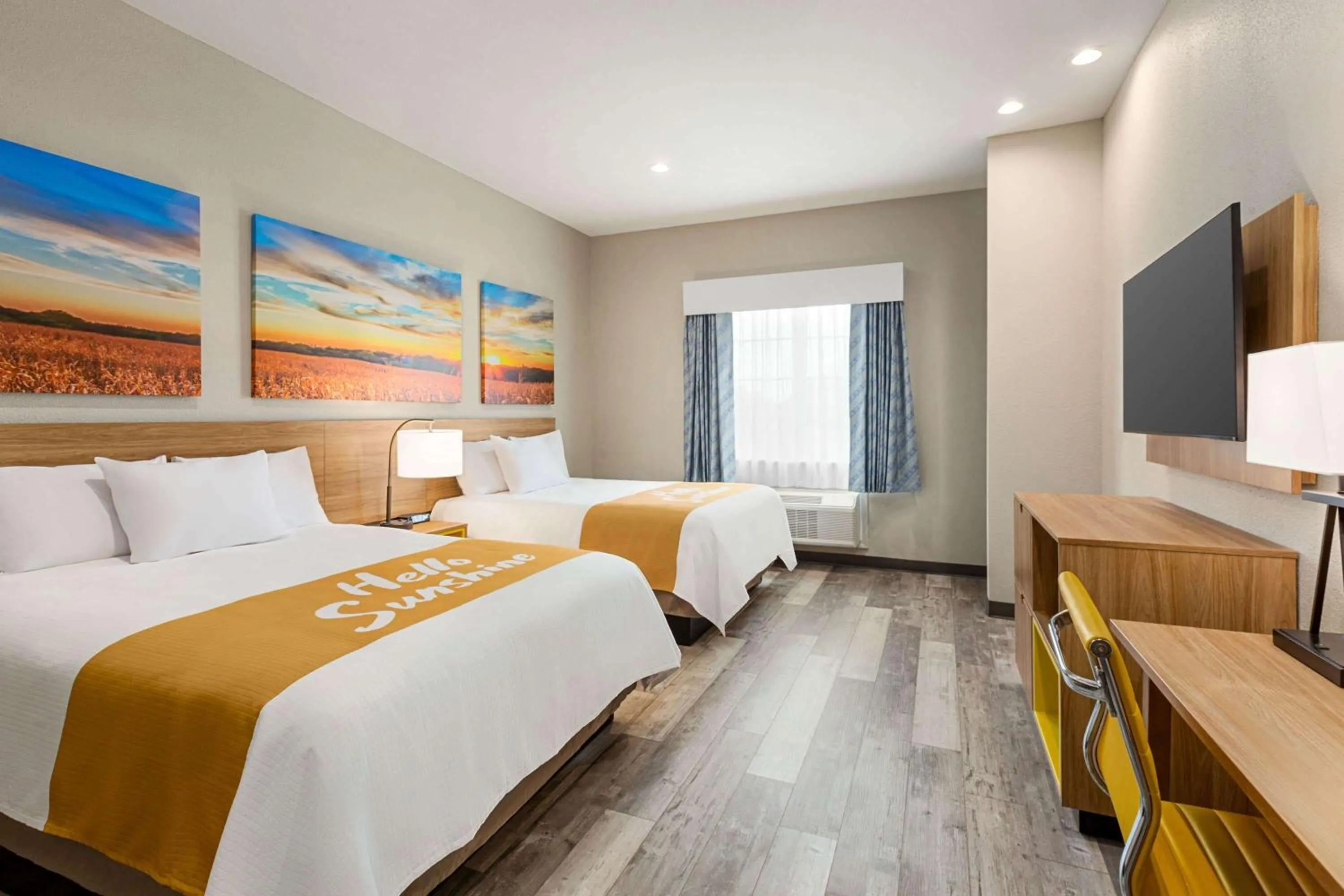 Photo of the whole room, Bed in Days Inn & Suites by Wyndham Greater Tomball