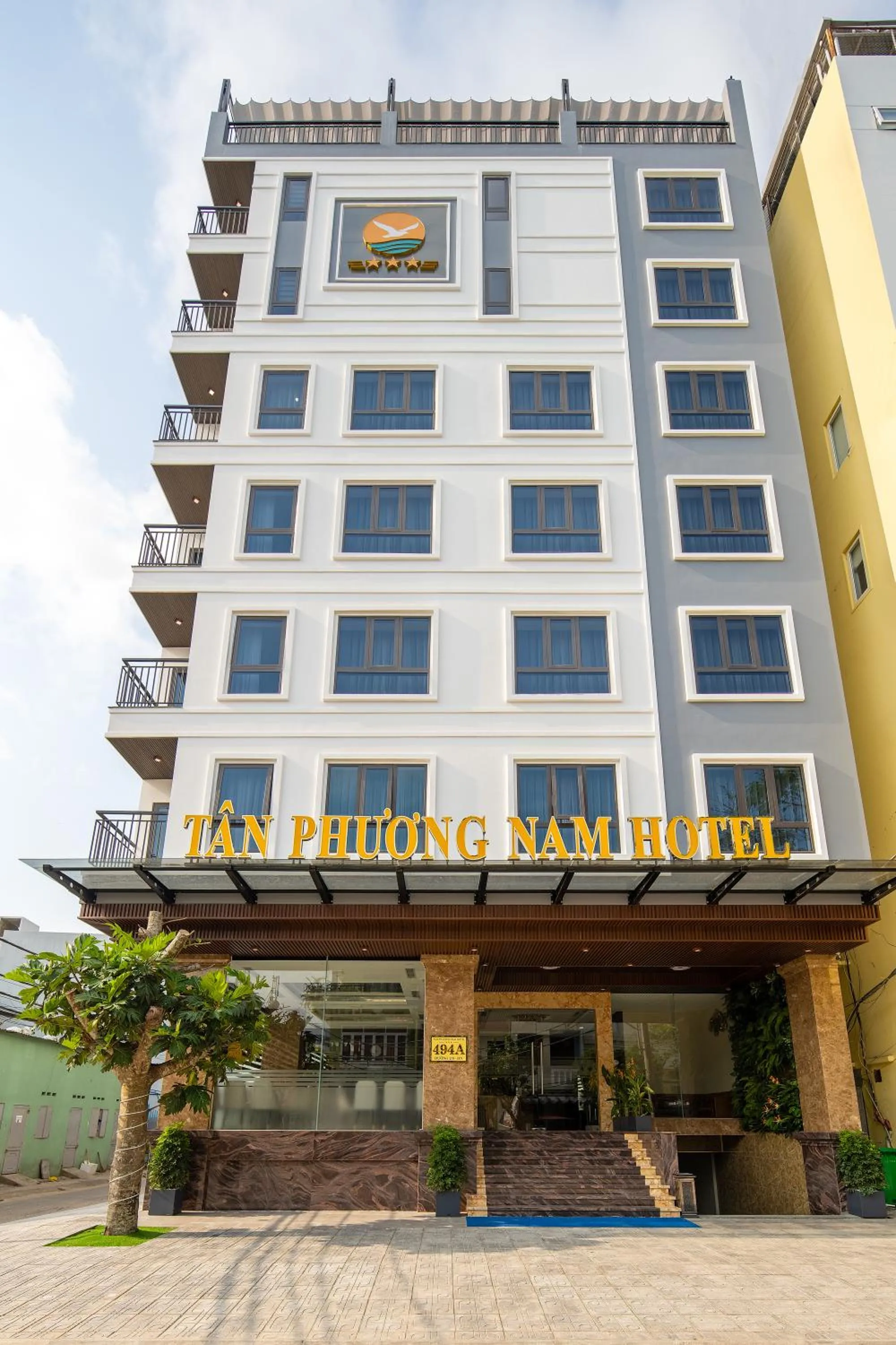 Property building in Tan Phuong Nam Hotel & Apartment