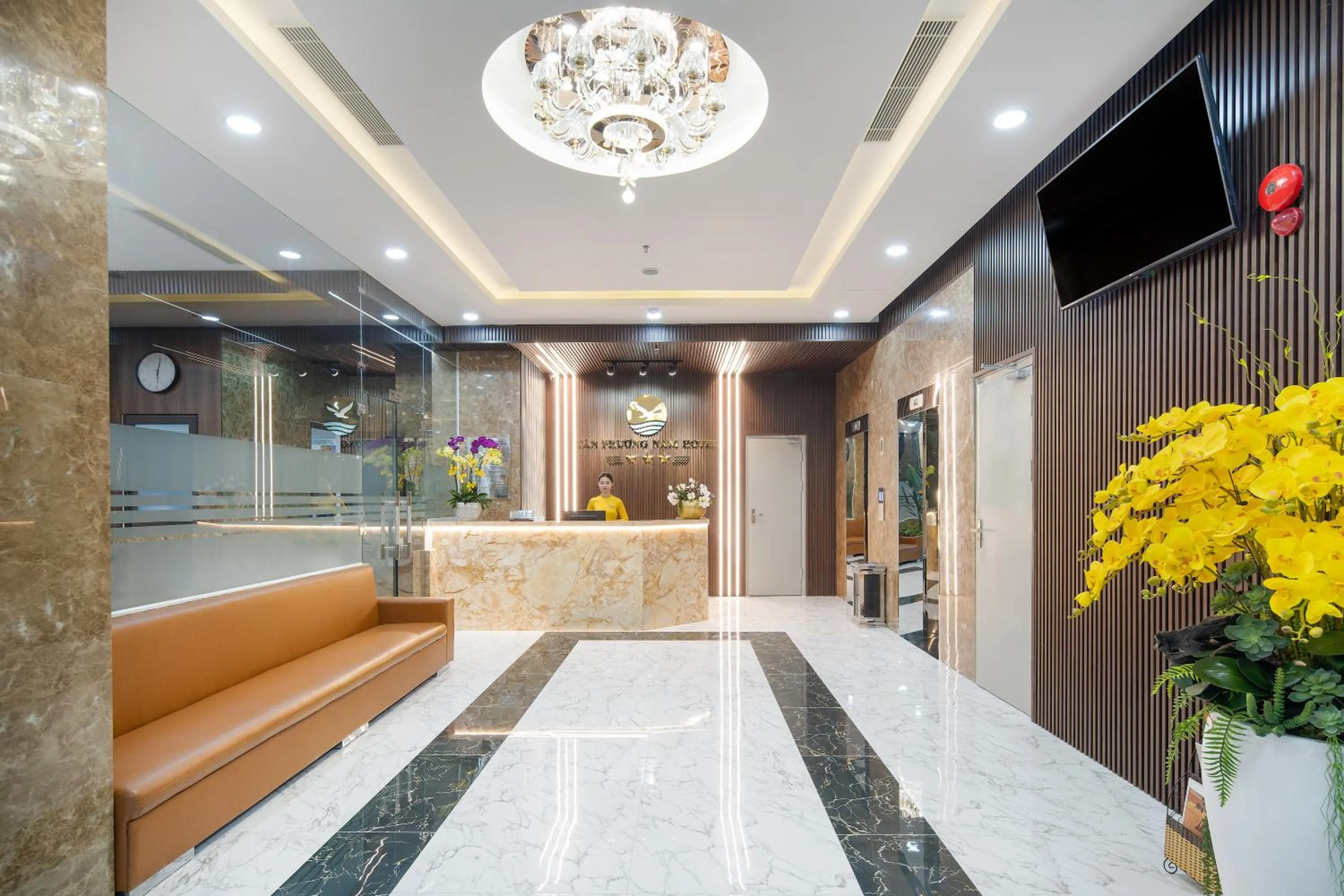 Staff in Tan Phuong Nam Hotel & Apartment