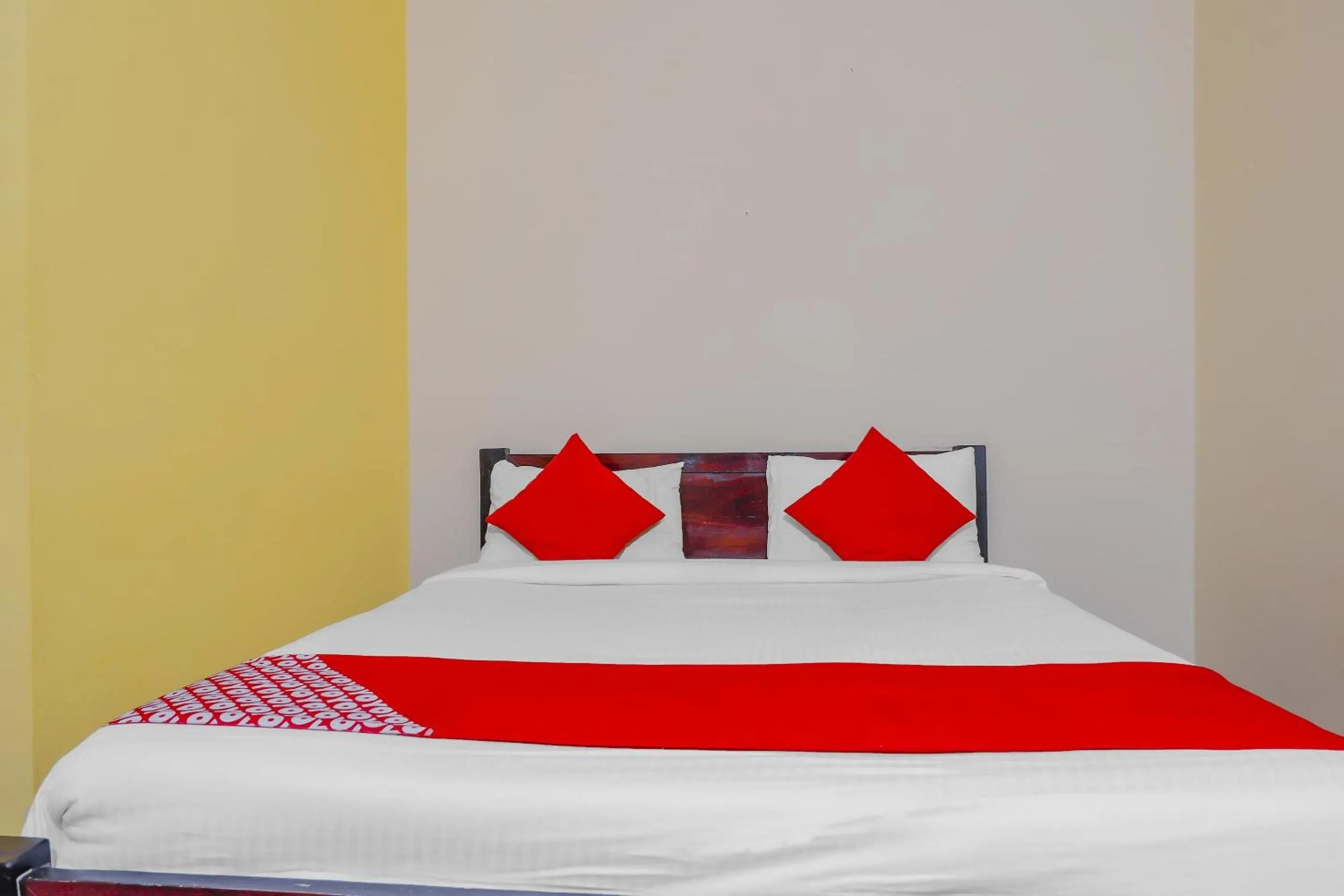 Bedroom in Hotel O PRIME NEST ROOMS