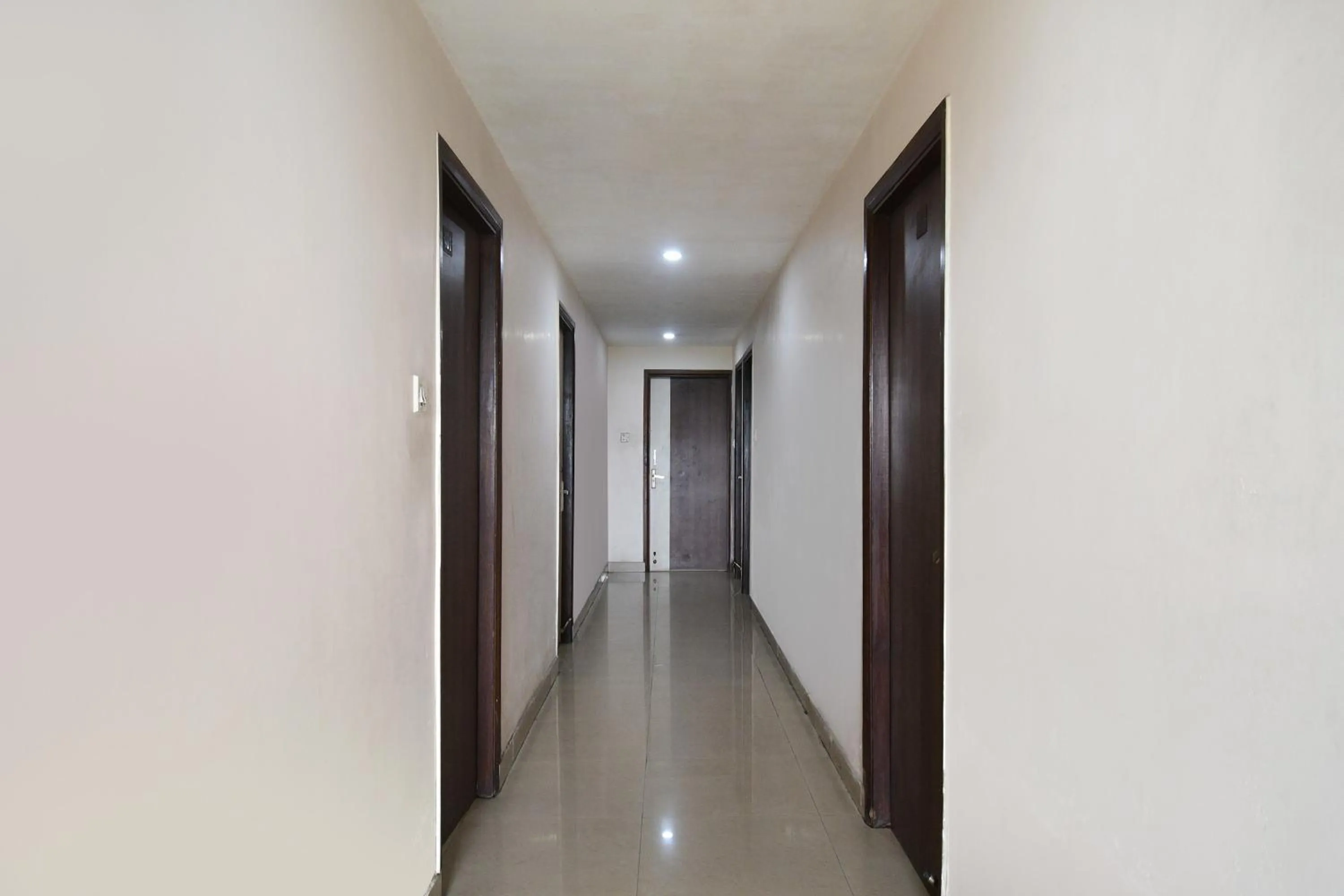Lobby or reception in Hotel O New Tulip Santragachi Junction