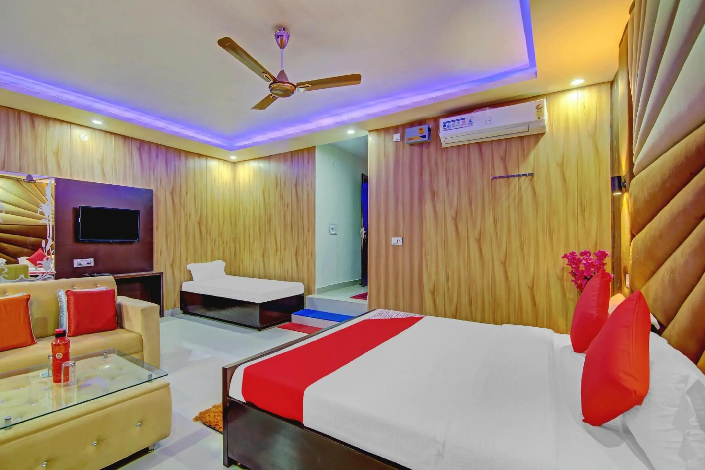 Bedroom, Bed in Hotel O Island