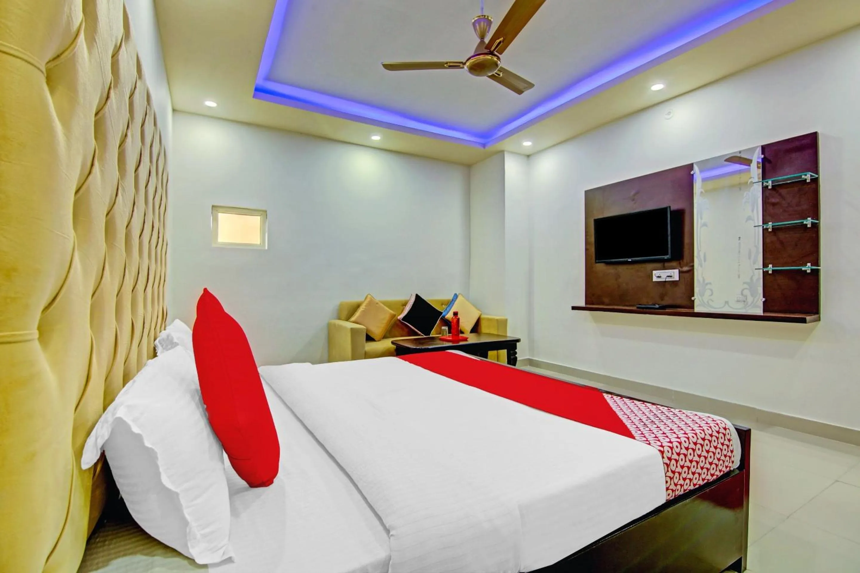 Bedroom, Bed in Hotel O Island