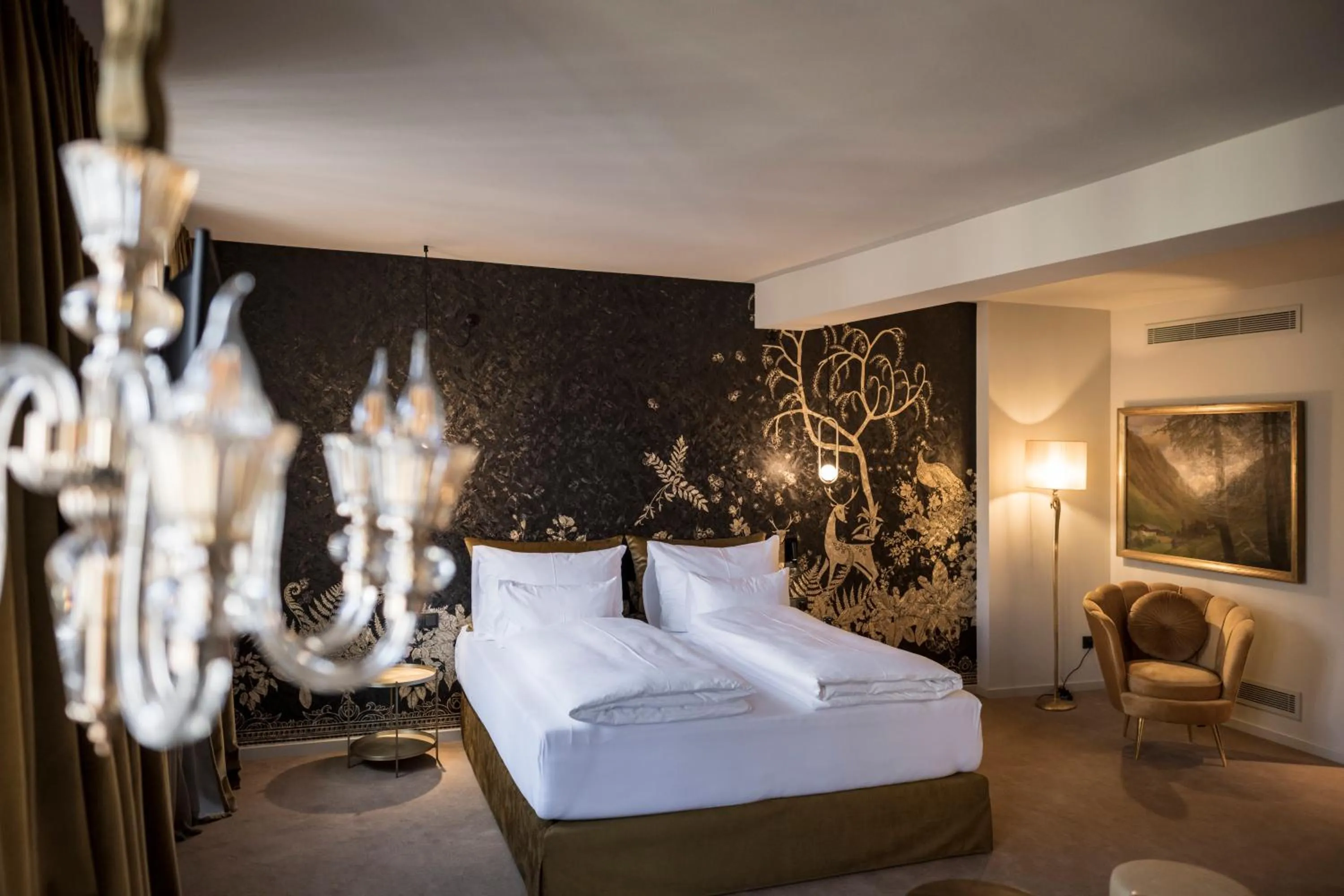 Living room, Bed in Altstadthotel Weisses Kreuz