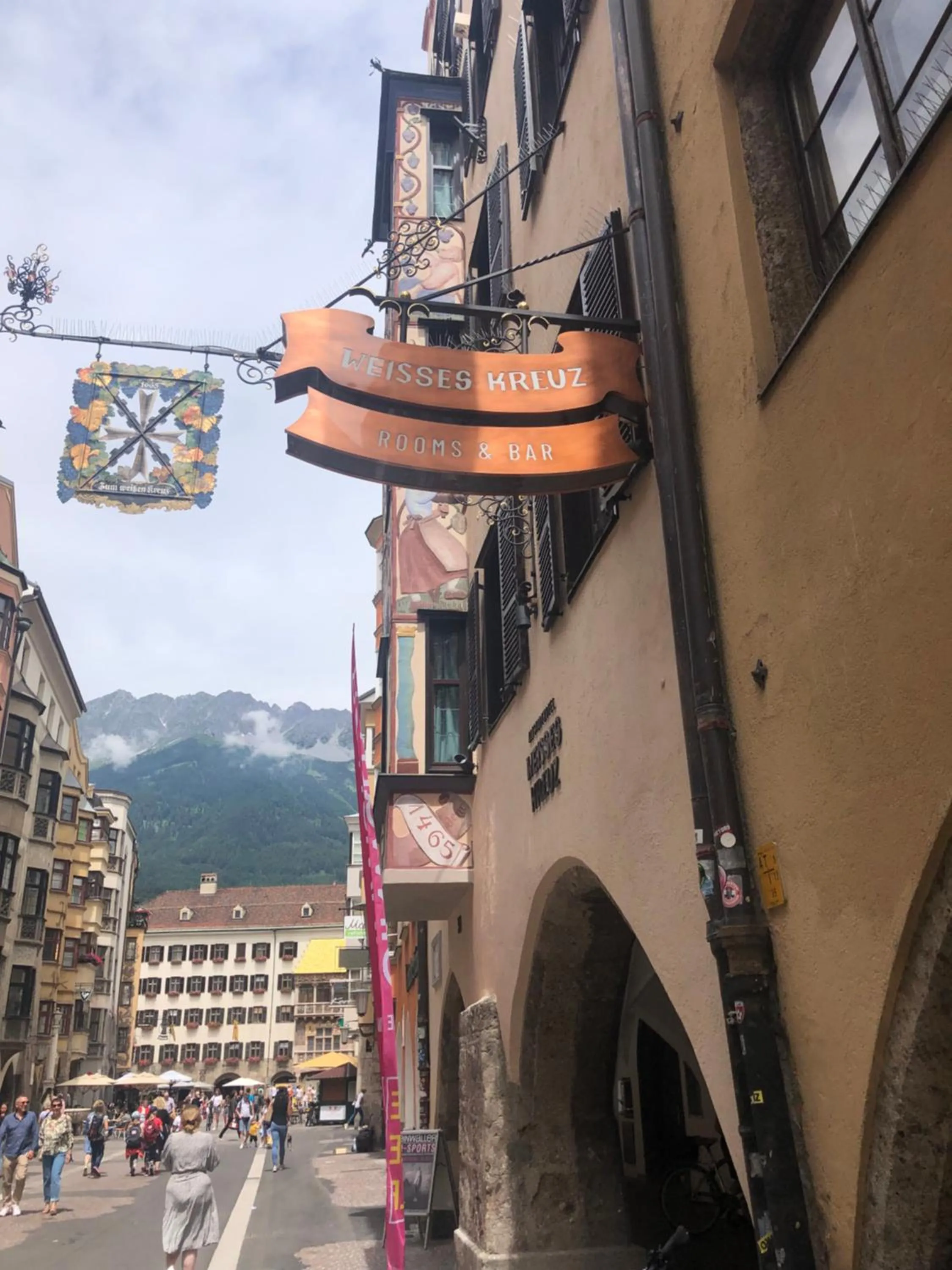 Property building in Altstadthotel Weisses Kreuz