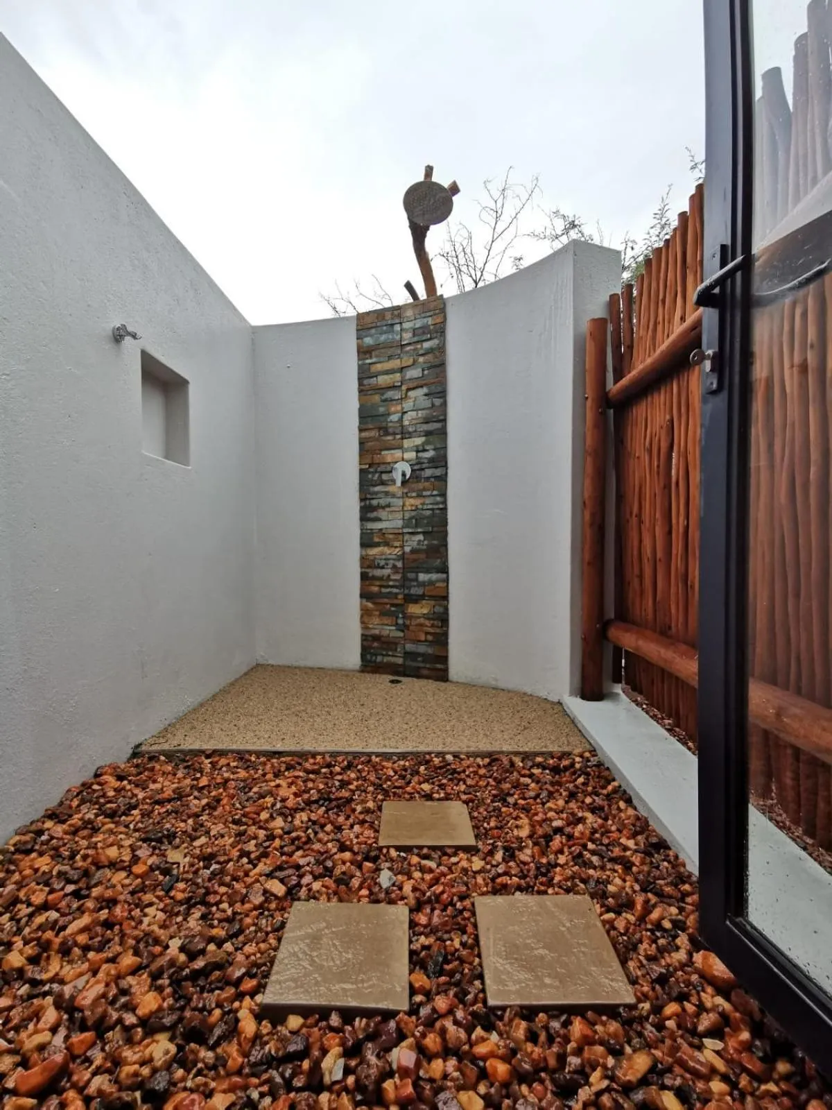 Bathroom in Gem In The Bush Lodge