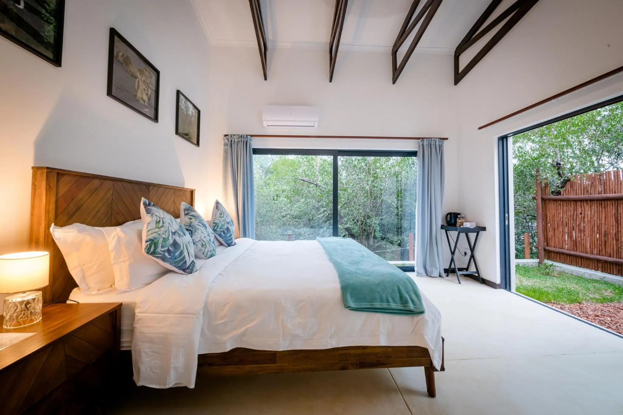 Bed in Gem In The Bush Lodge