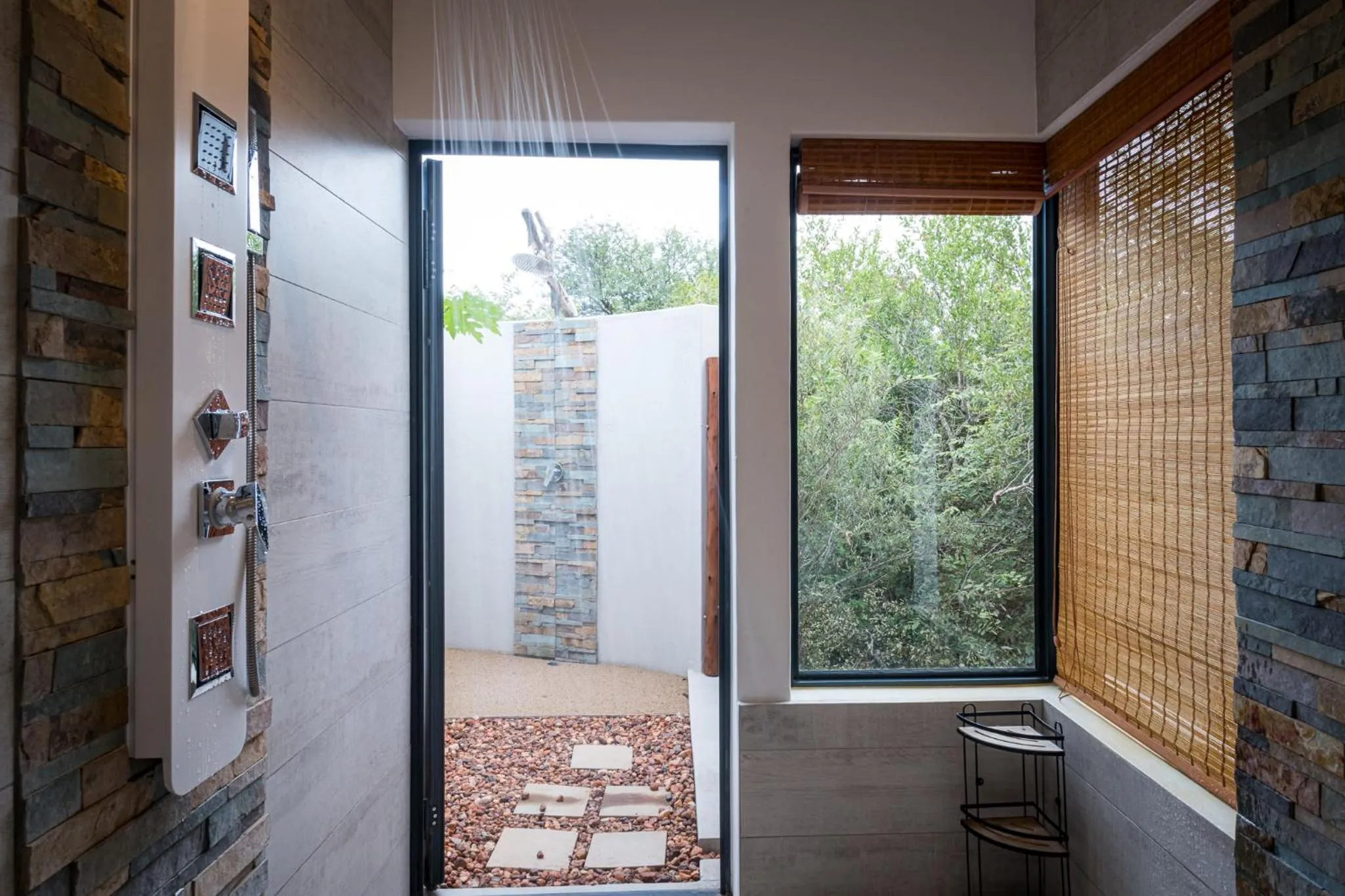 Gem In The Bush Lodge