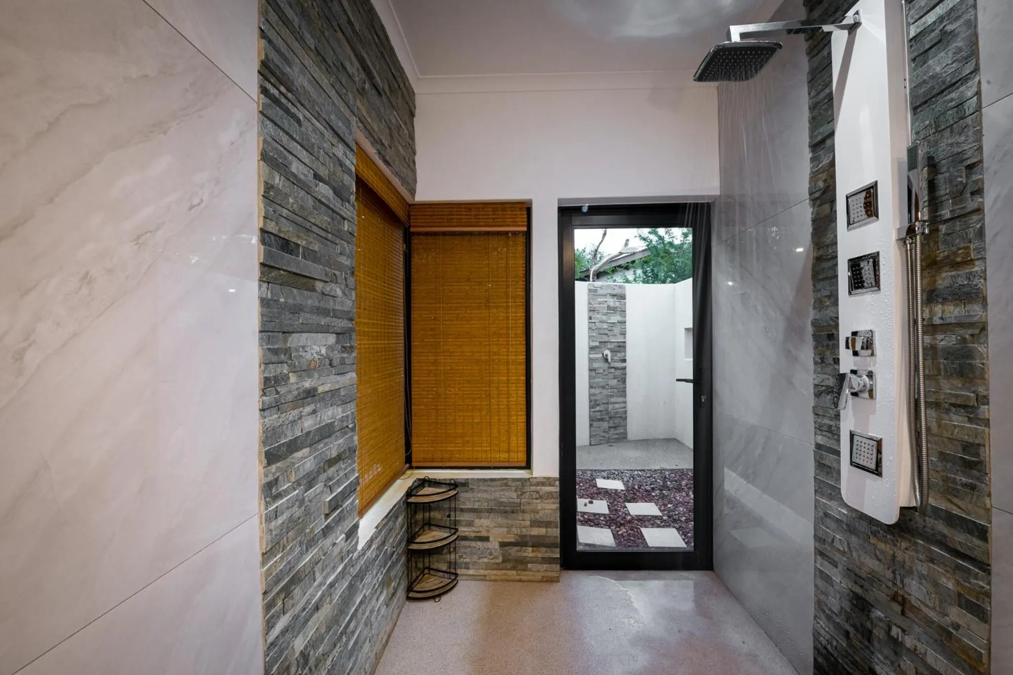 Gem In The Bush Lodge