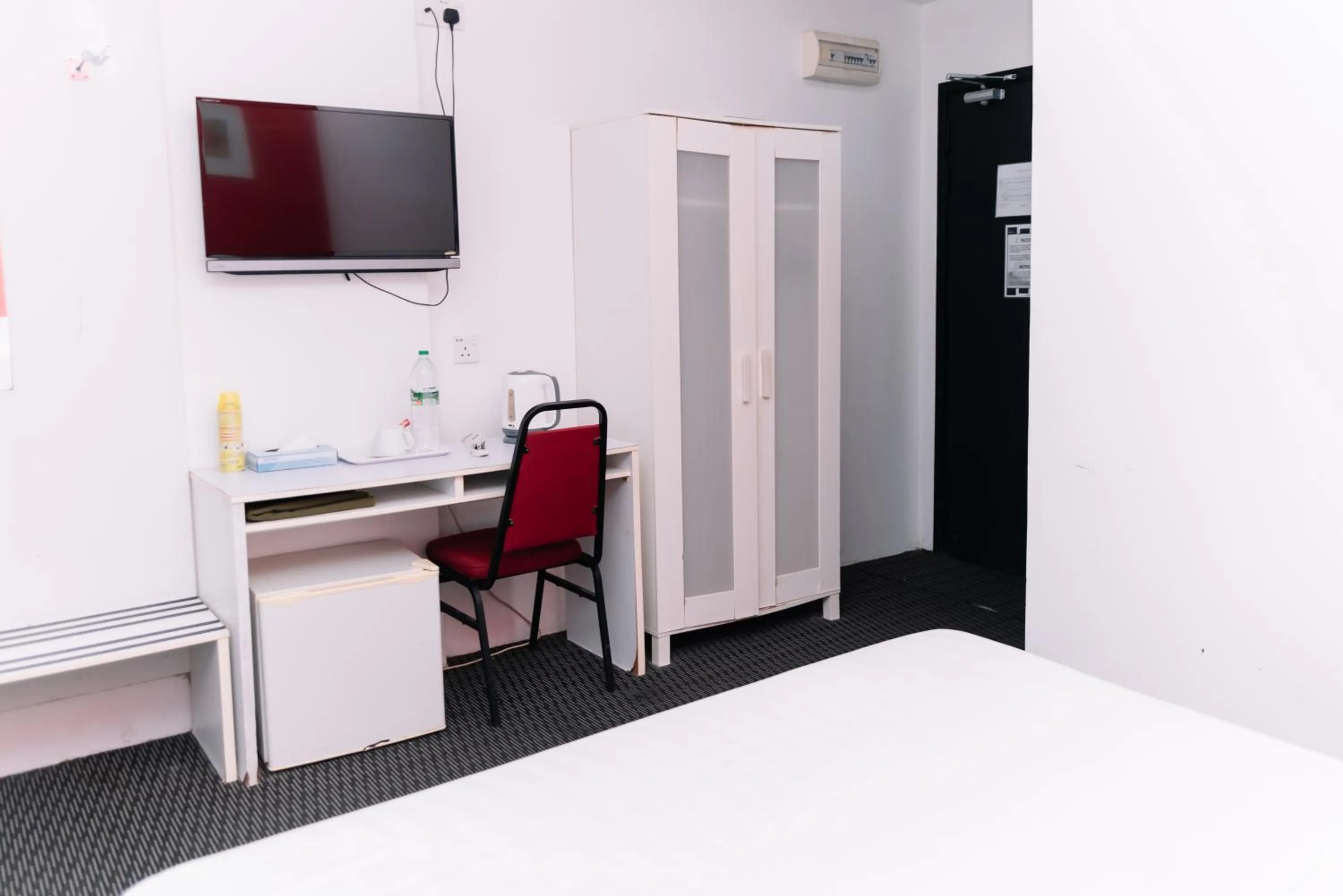 TV and multimedia in Ridel Sunset Hotel