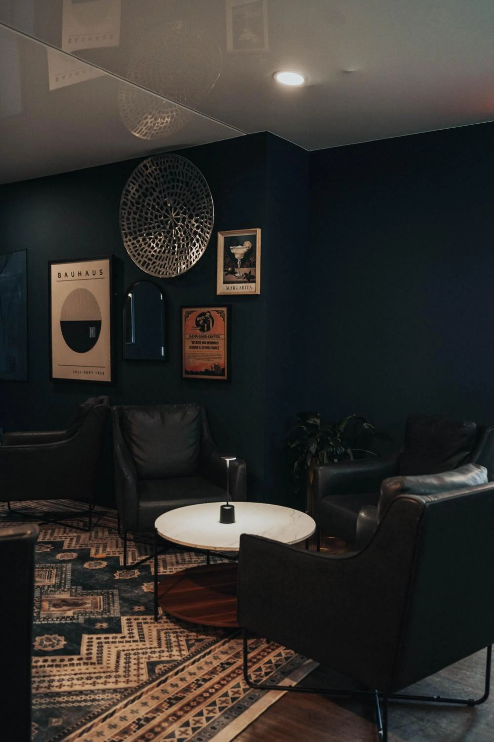 Restaurant/places to eat in Au Sommet du Lac Magog